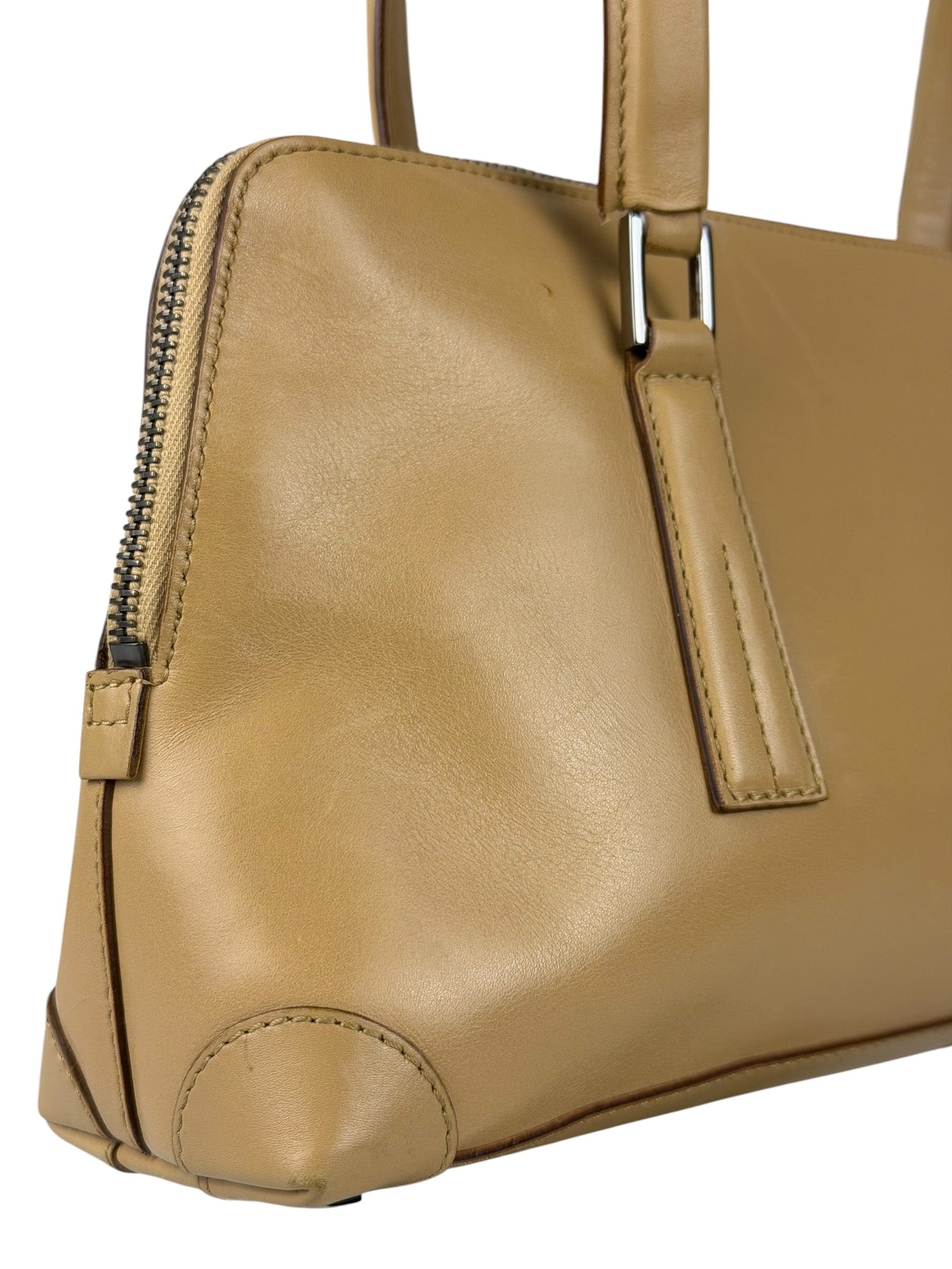 Gucci Vintage Leather Shoulder Bag