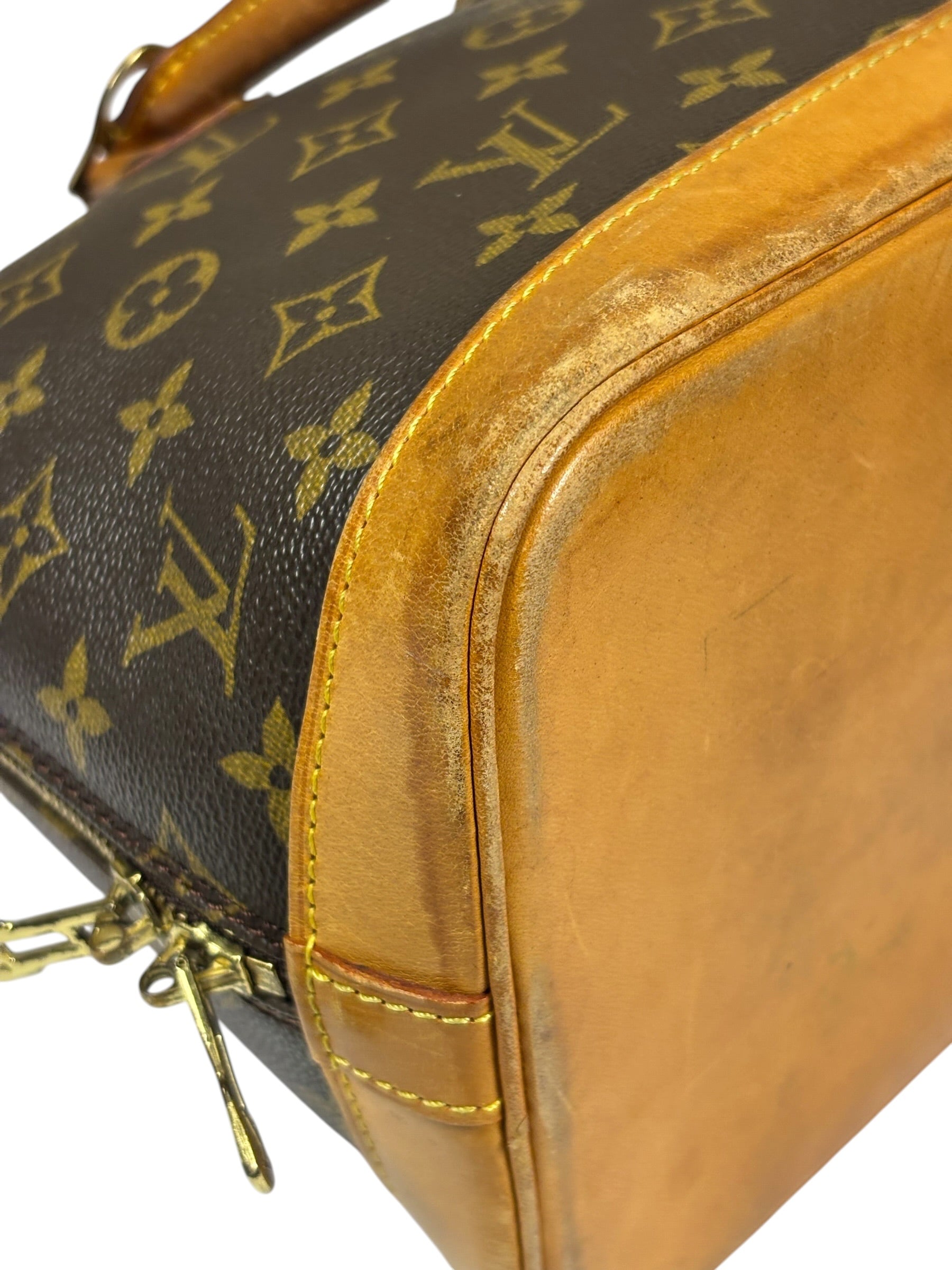 Louis Vuitton Monogram Alma Handbag PM