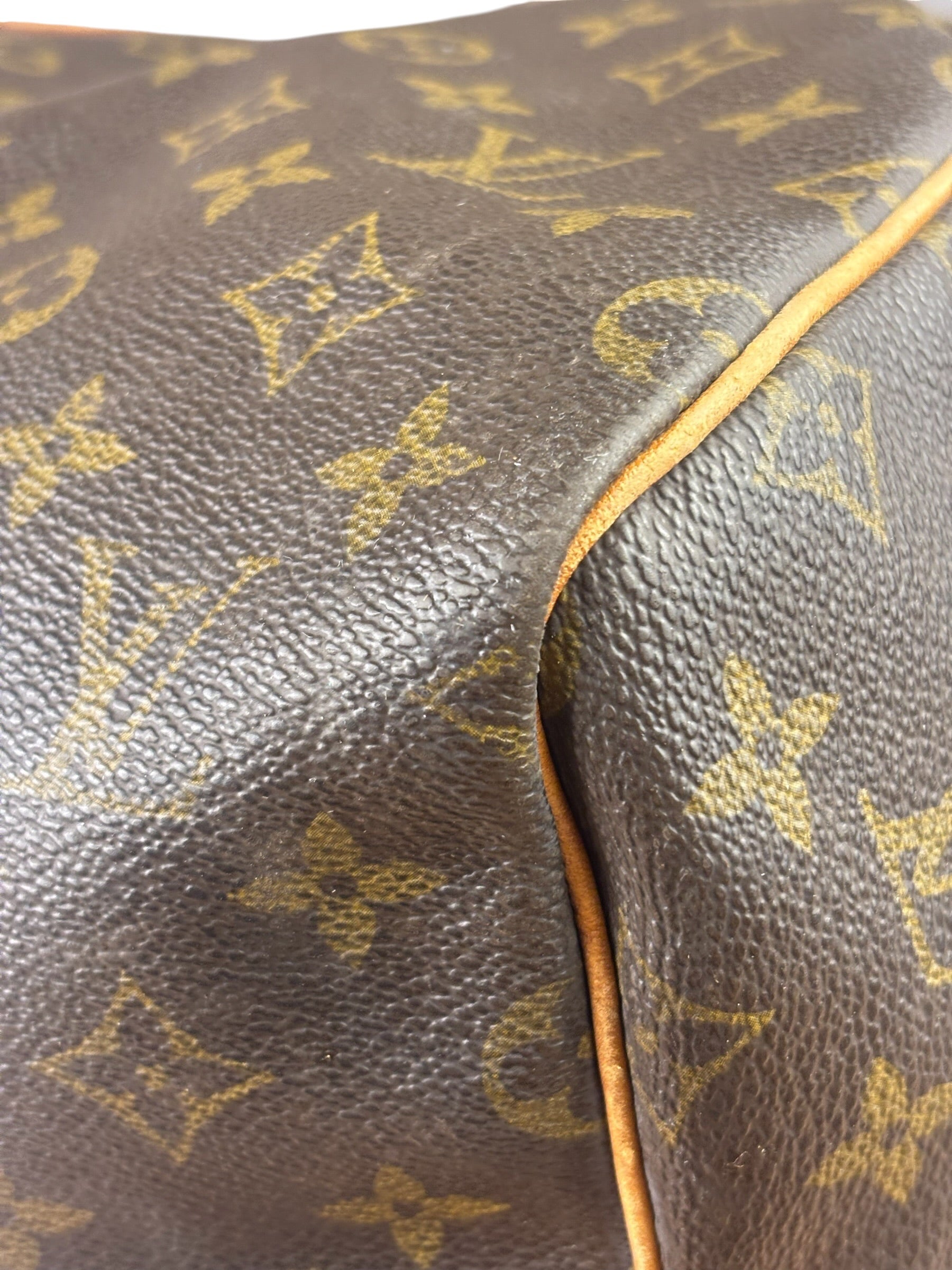 Louis Vuttion Monogram Keepall 55