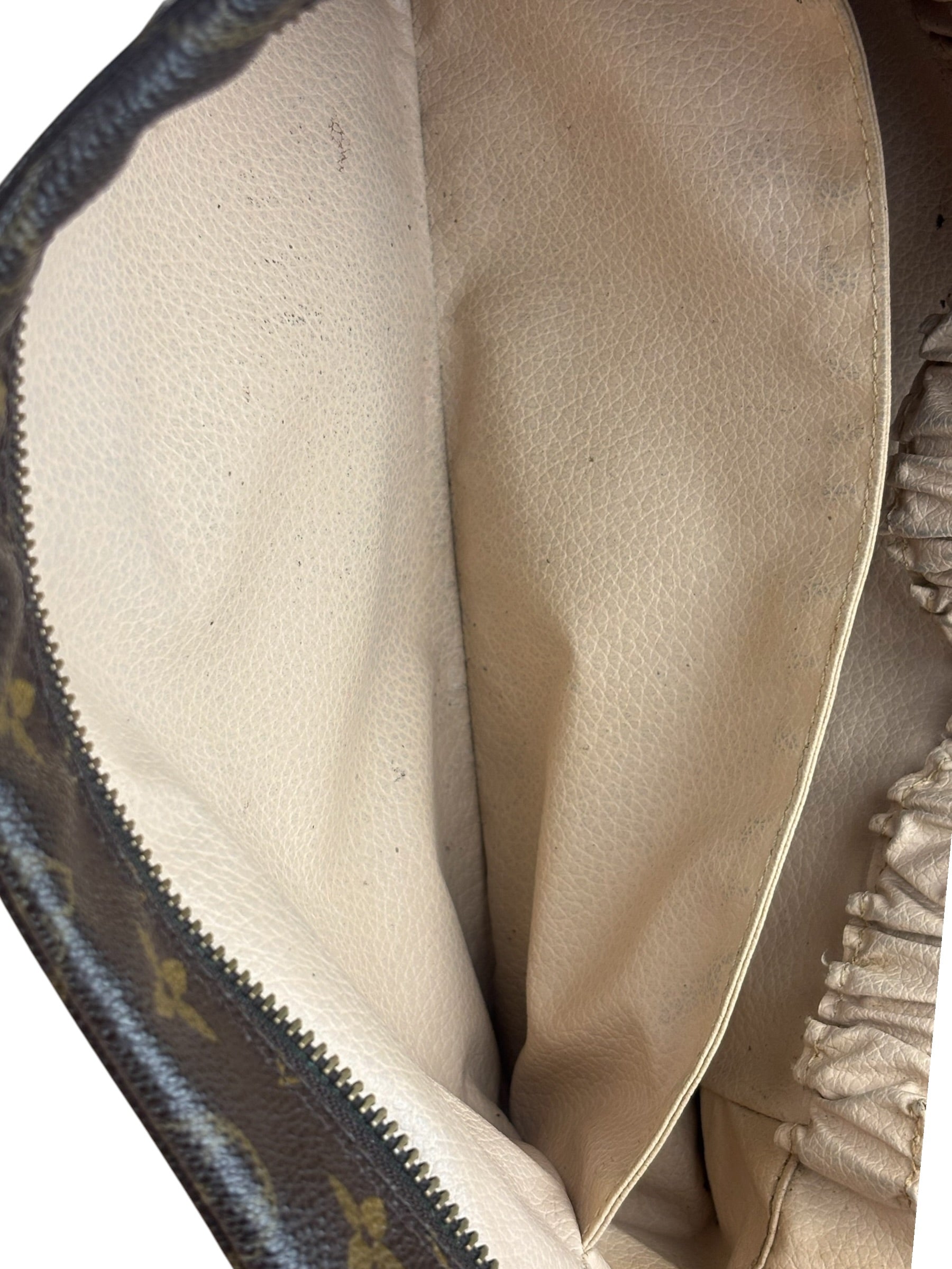 Louis Vuitton Canvas Monogram Trousse Toilette Cosmetic Poch 28