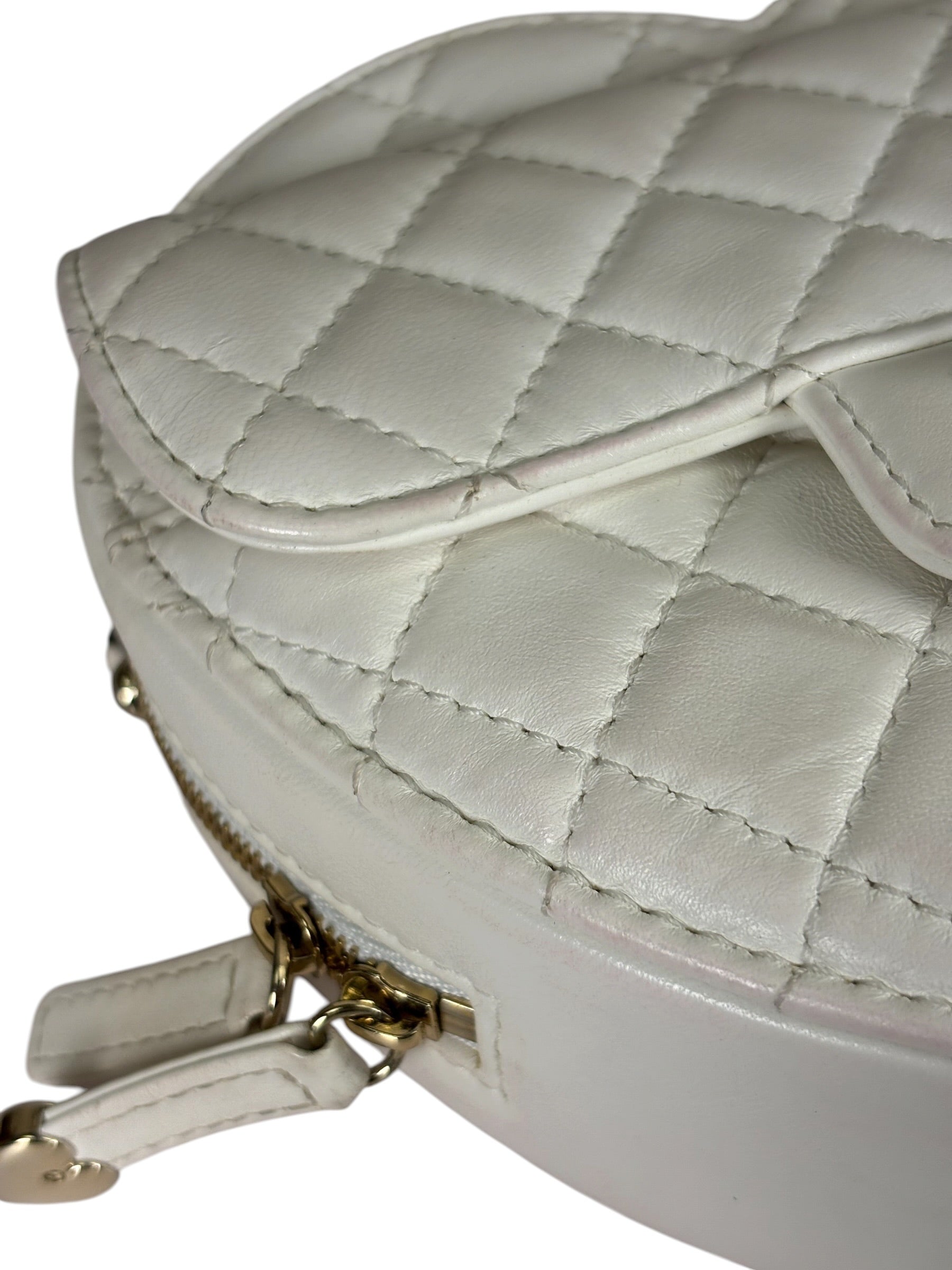 Chanel CC In Love White Quilted Leather Heart Bag 2022