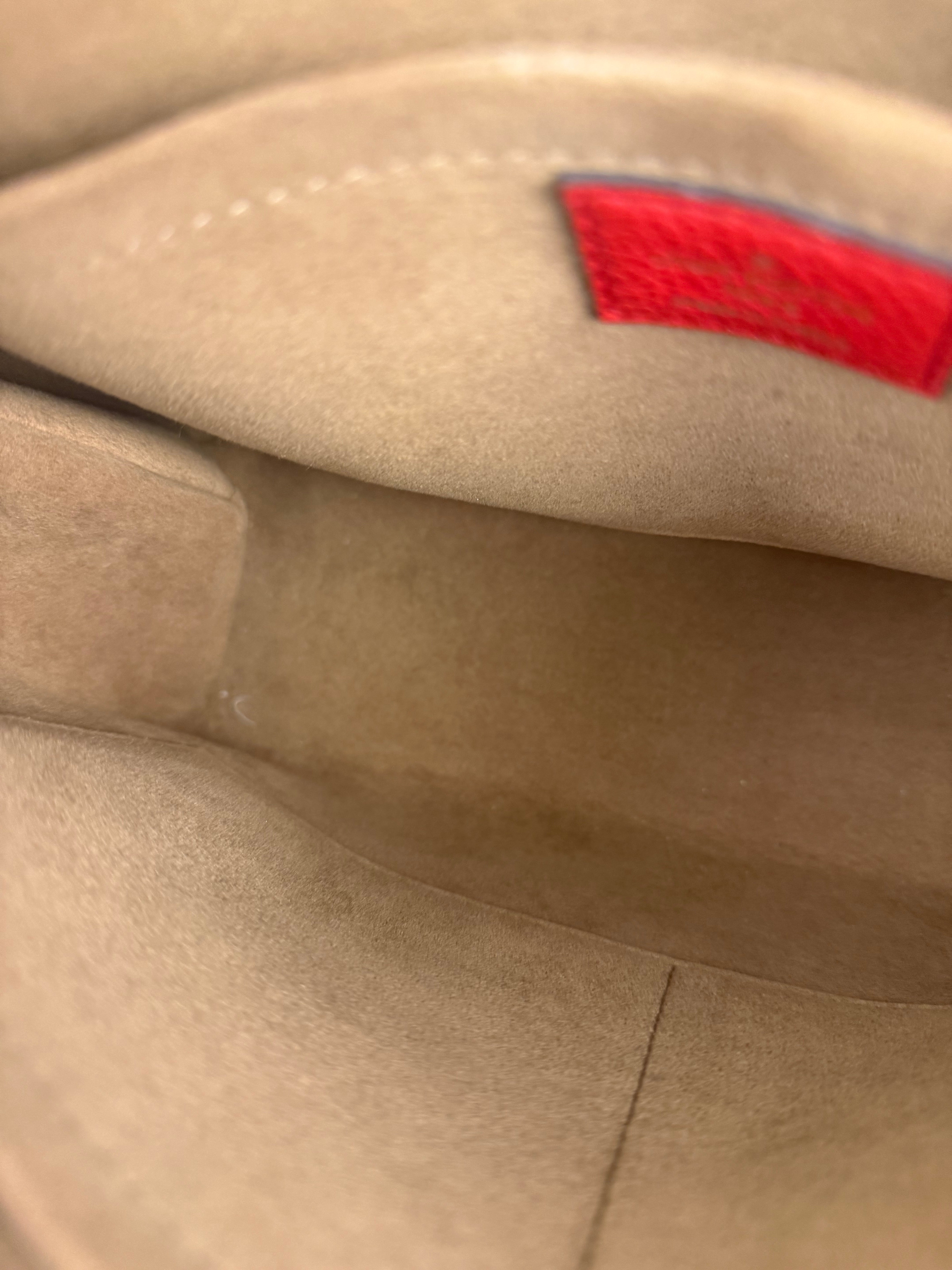 Louis Vuitton Monogram Marignan Coquelicot