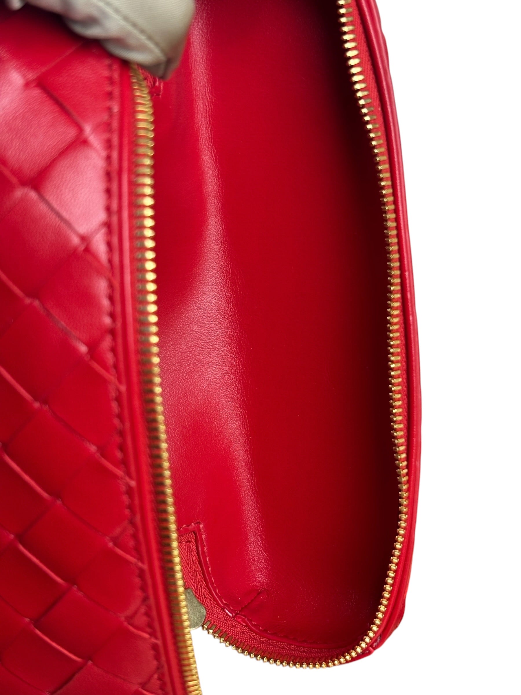 Bottega Veneta Red Intrecciato Leather Crossbody Bag