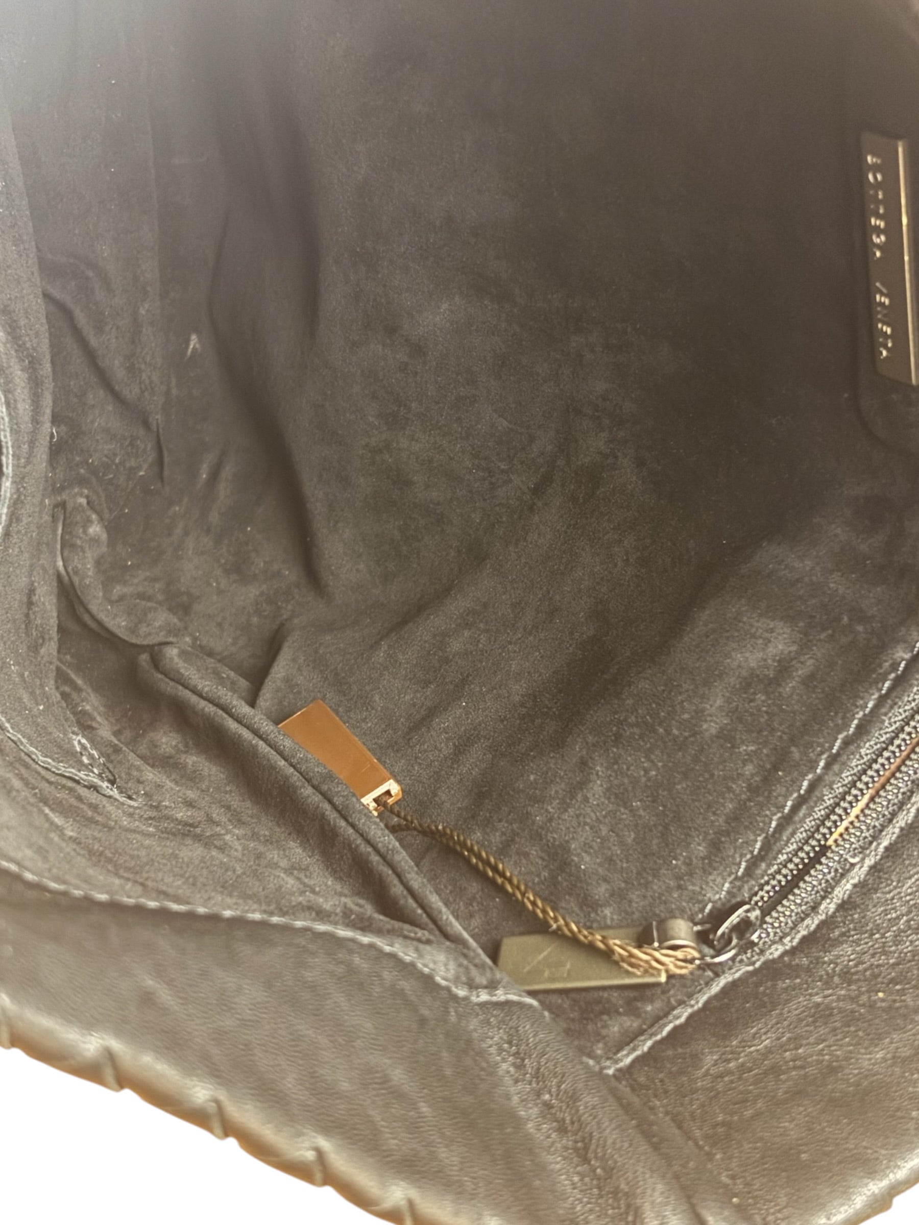 Bottega Veneta Black Intrecciato weave Shoulder bag