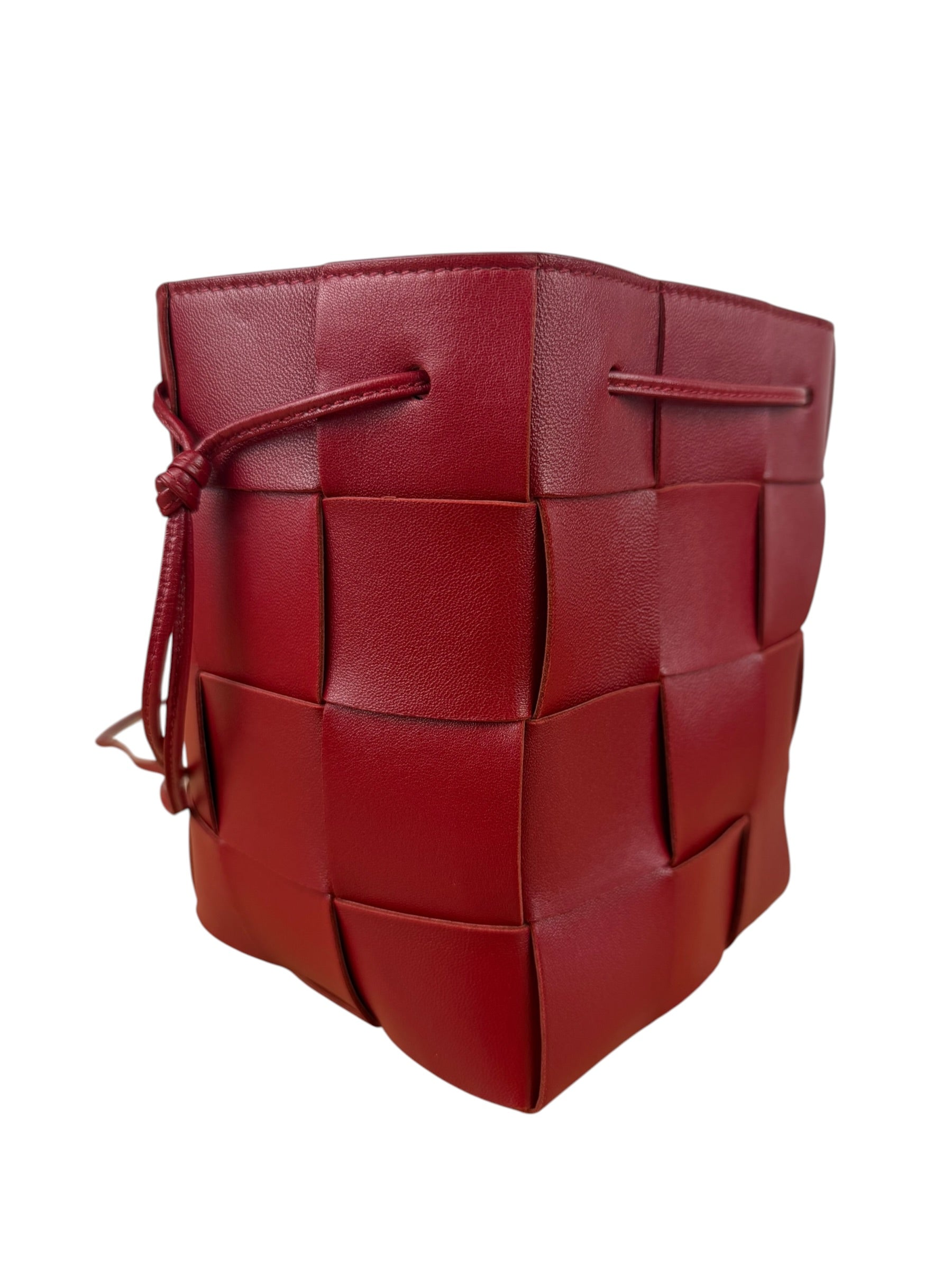 Bottega Veneta Red Leather Cassestte Maxi Intrecciato Bucket Bag