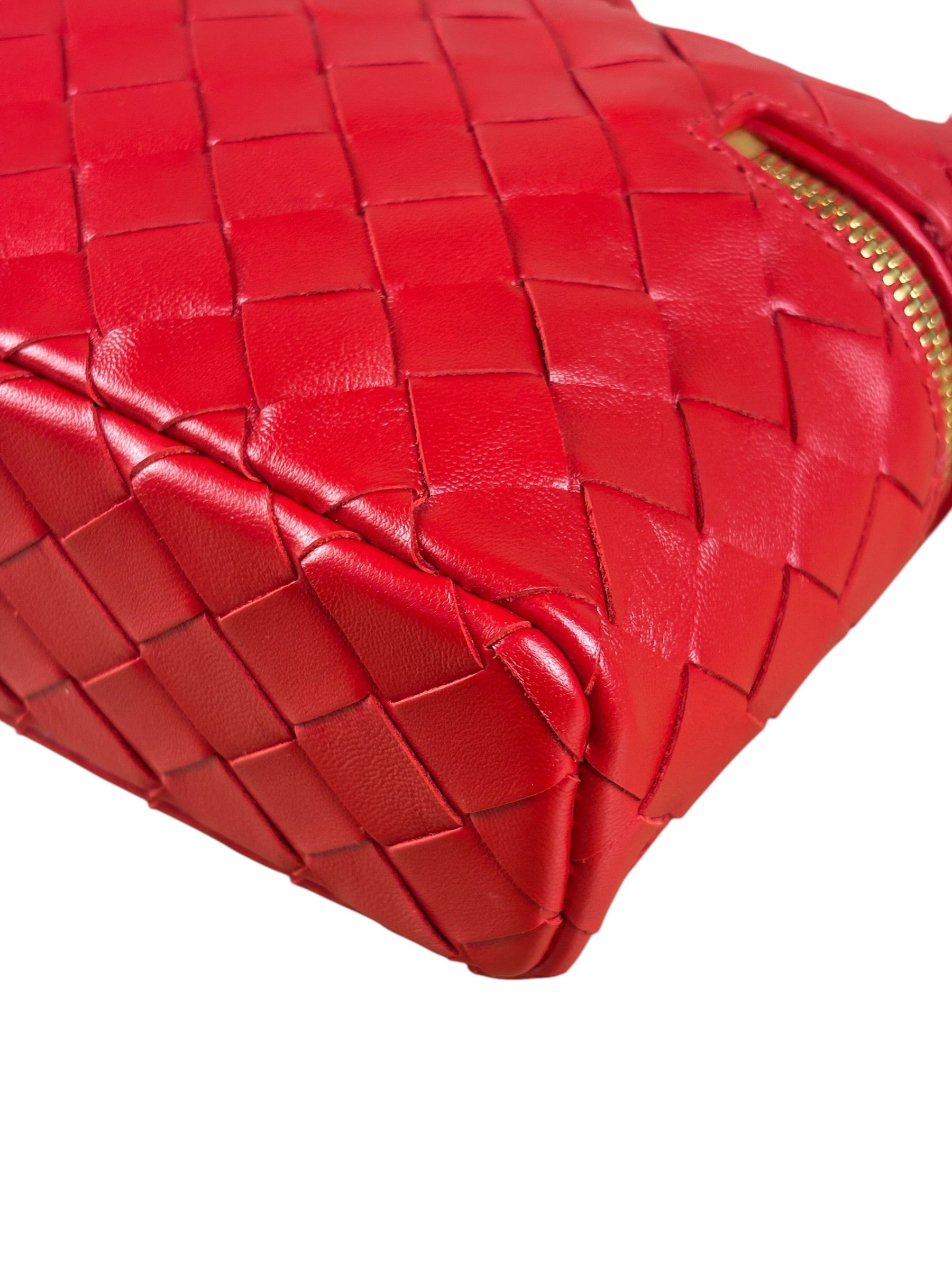 Bottega Veneta Red Intrecciato Leather Crossbody Bag