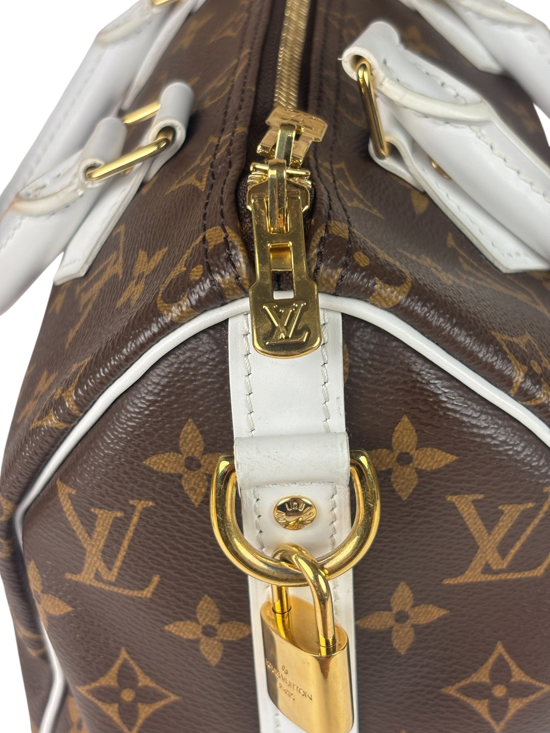 Louis Vuitton Monogram Match Bandoulière 25