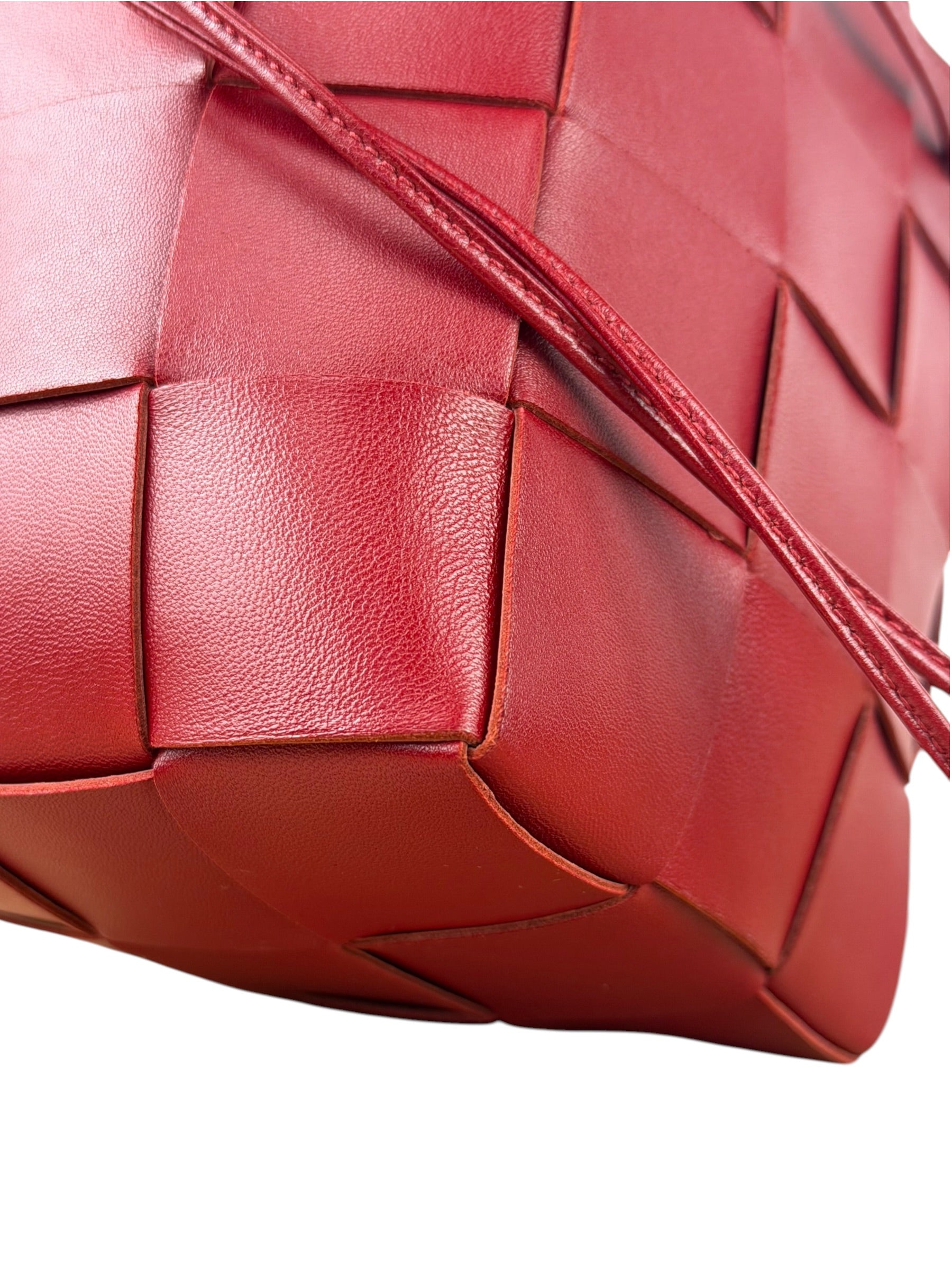 Bottega Veneta Red Leather Cassestte Maxi Intrecciato Bucket Bag