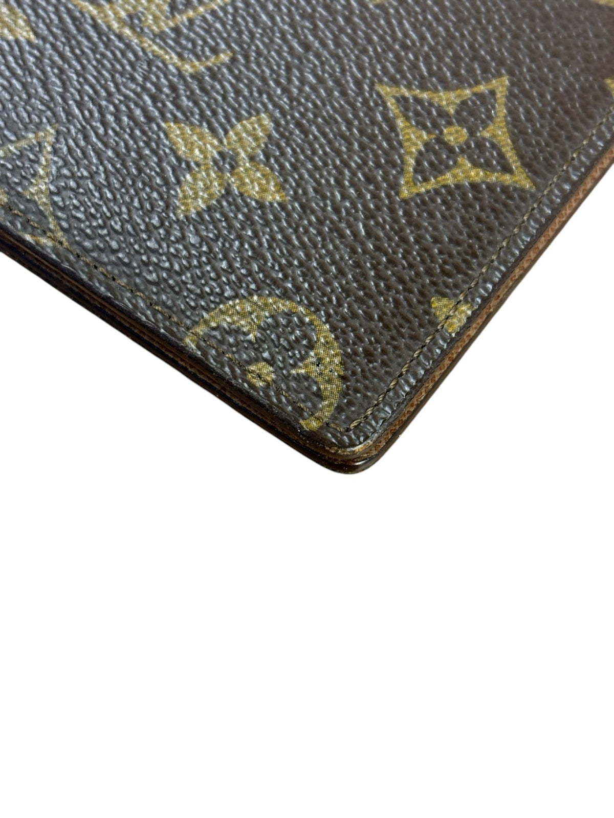 Louis Vuitton Monogram Bi-Fold Wallet