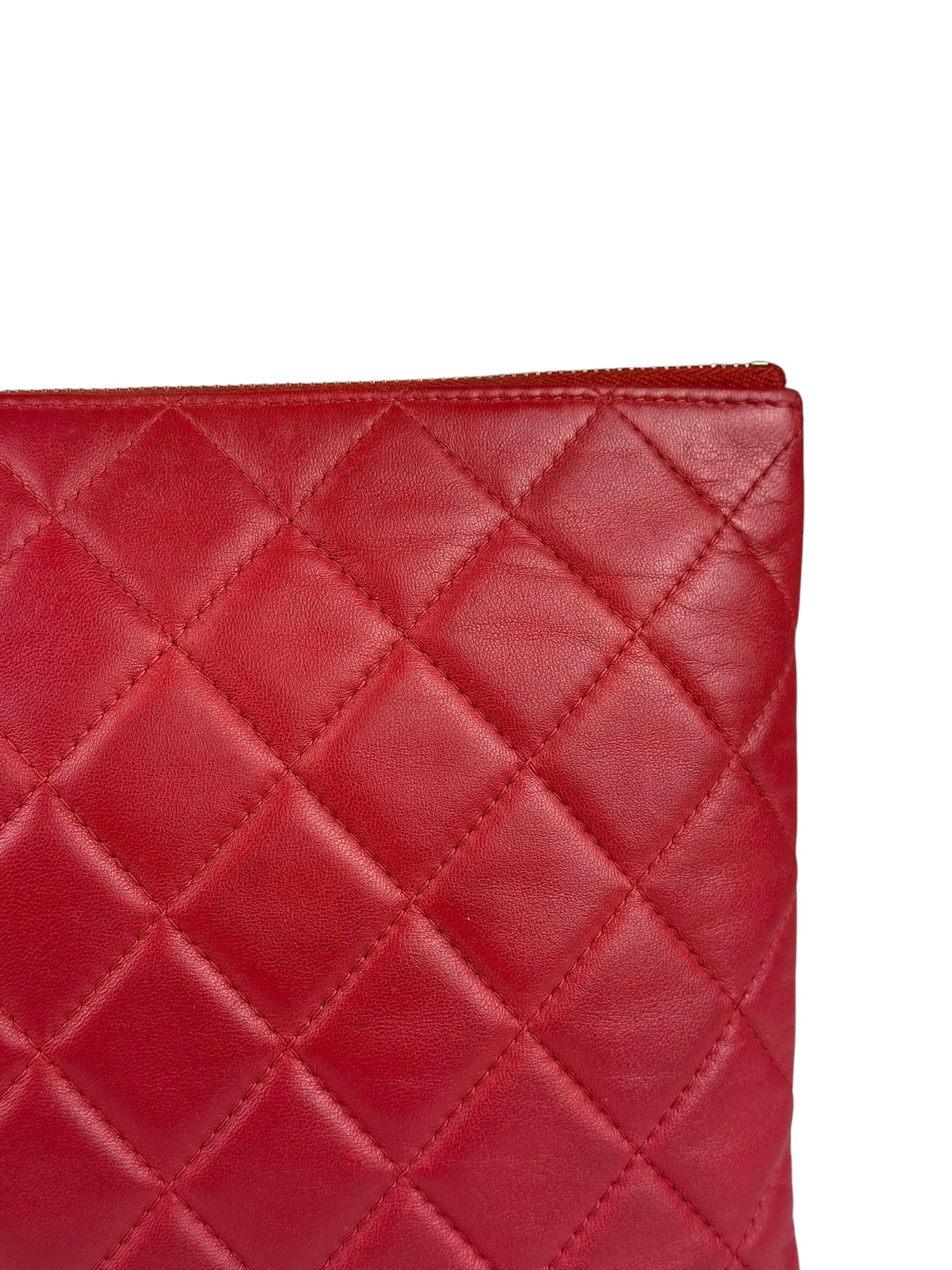 Chanel Vintage Red Leather Classics O-Case Clutch 1992