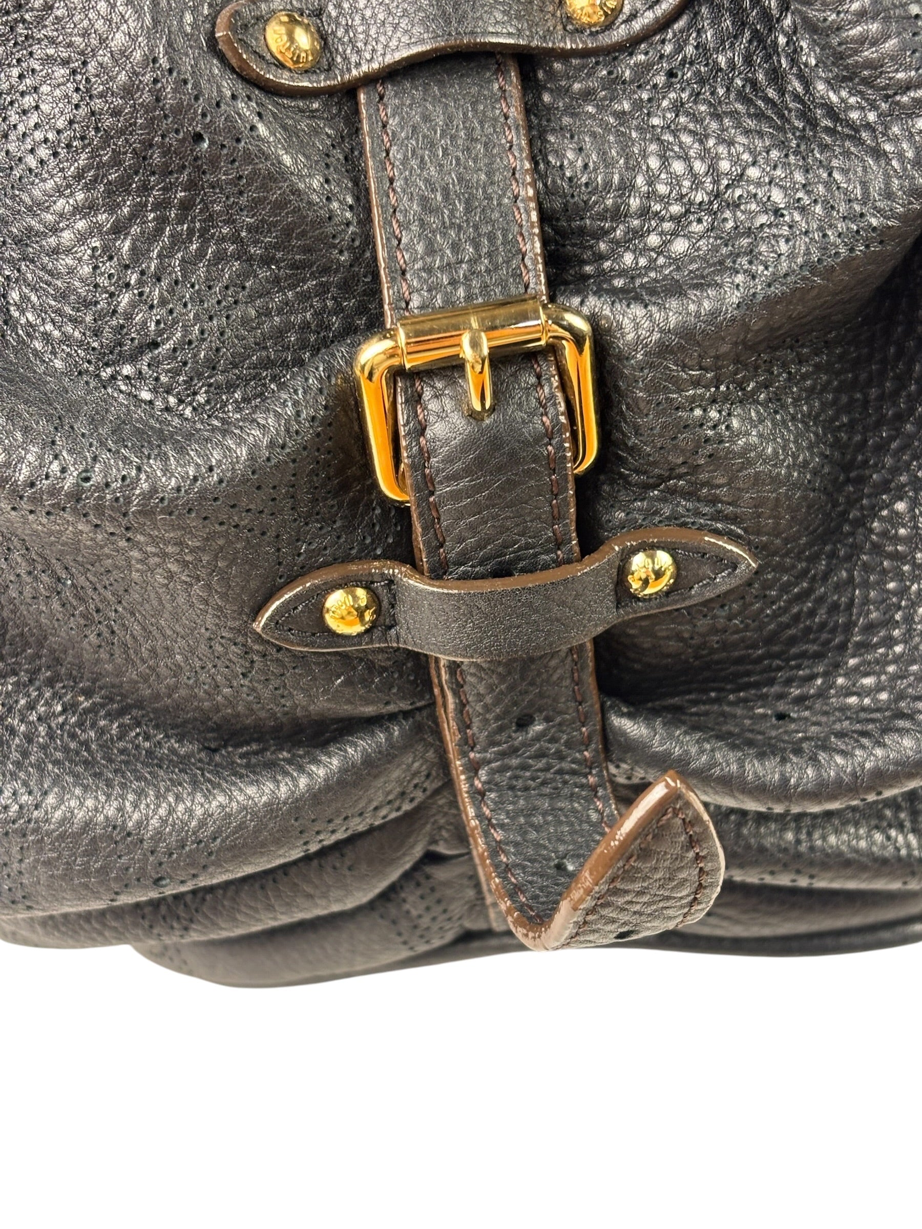 Louis Vuitton Black Calfskin Mahina XL Hobo Bag