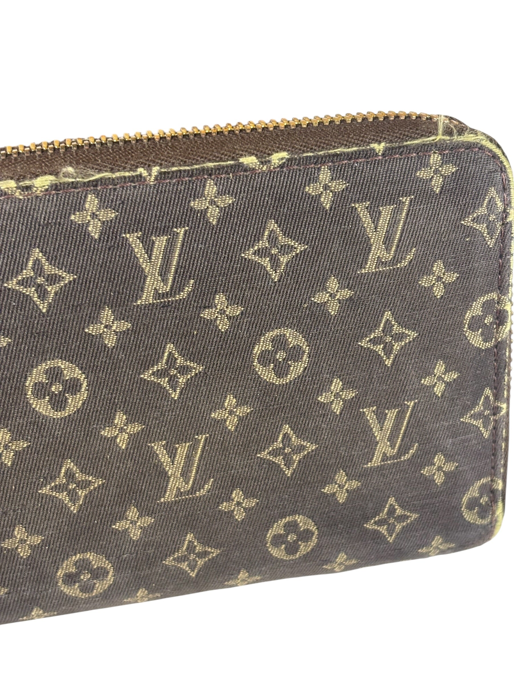 Louis Vuitton Monogram Zip-Around Long Wallet