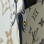 Louis Vuitton Khaki/Green OnTheGo GM Tote
