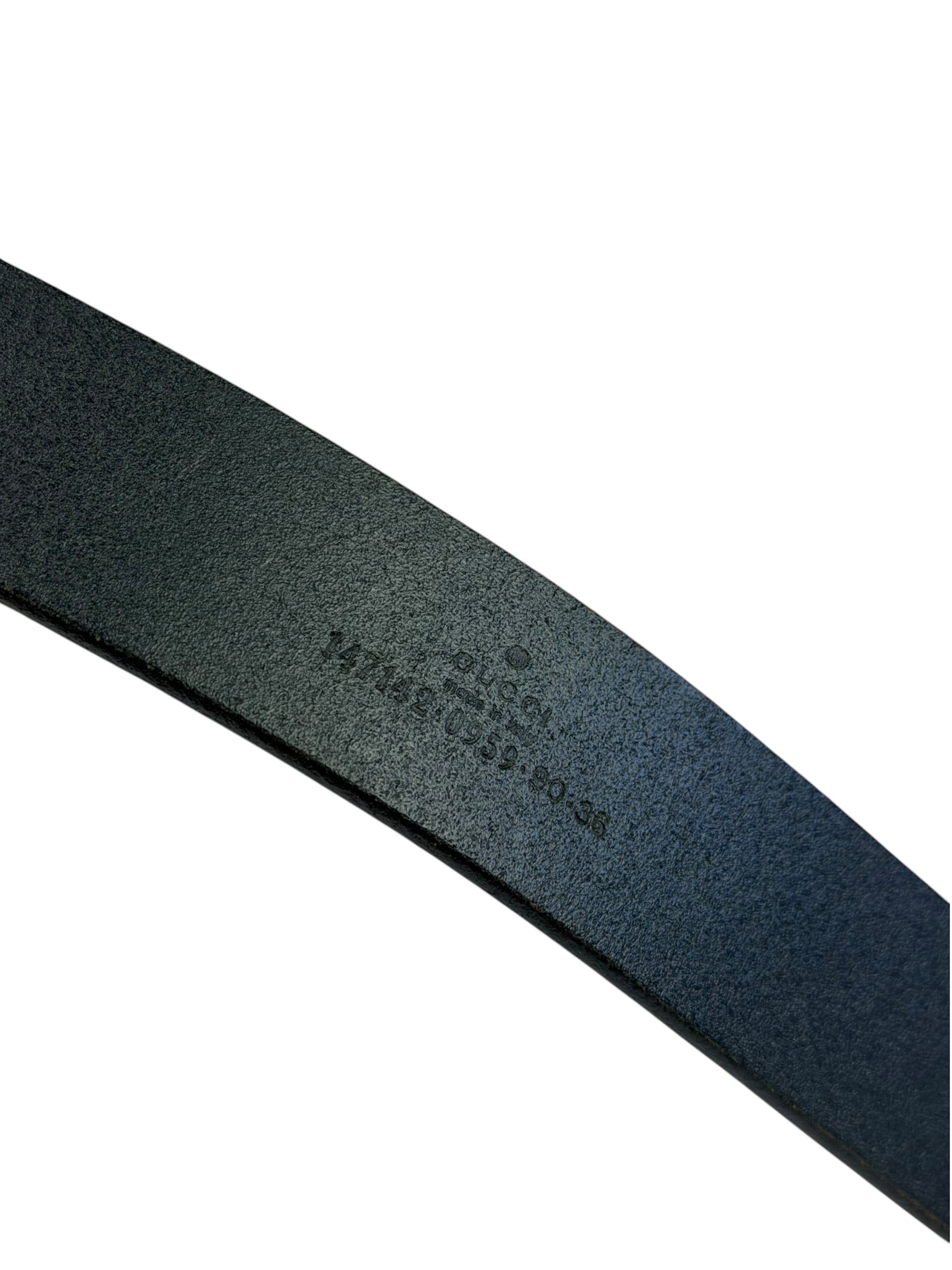 Gucci Black Leather GG Supreme Buckled Belt