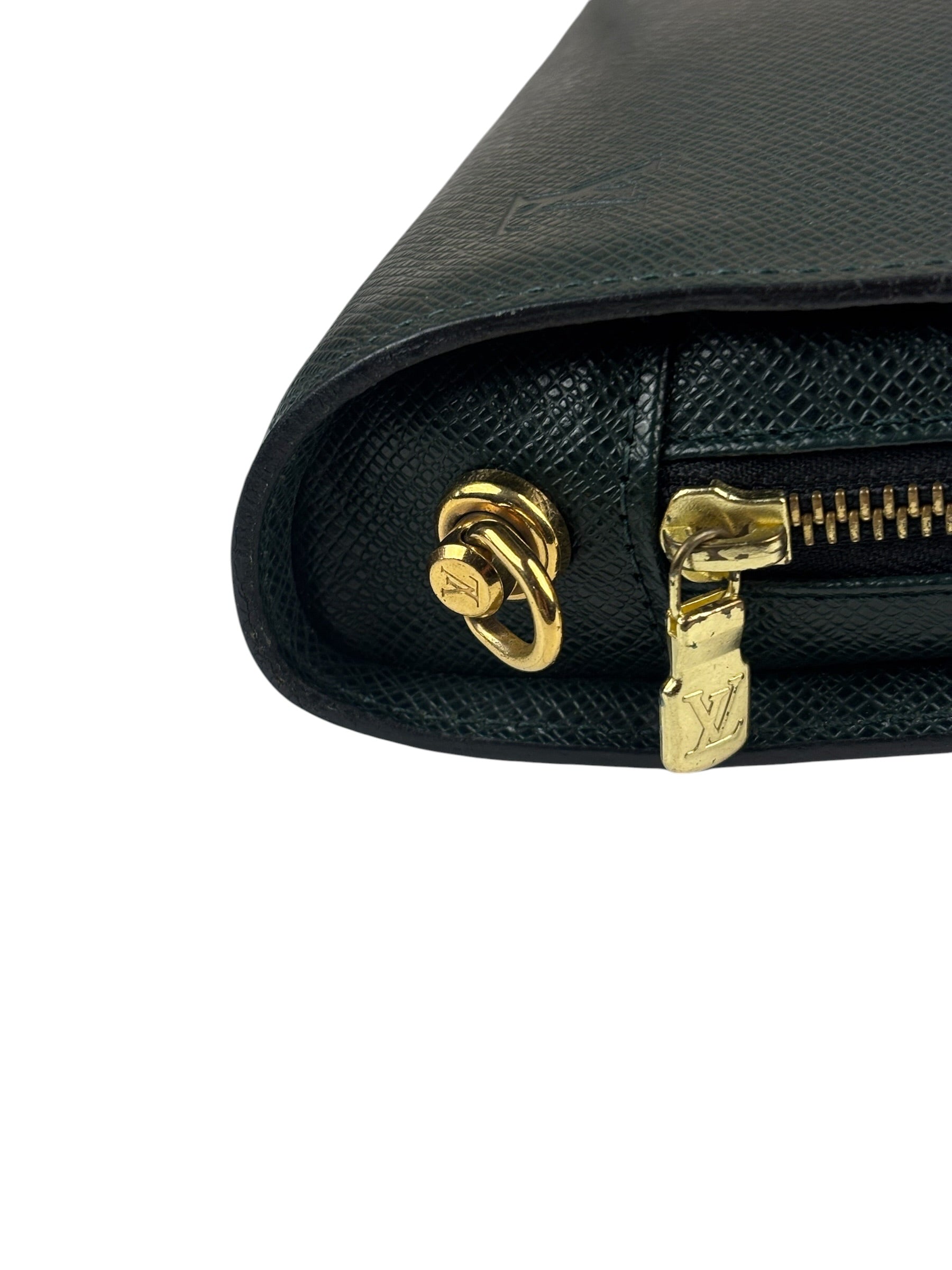 Louis Vuitton Green Taiga Leather Baikal Clutch