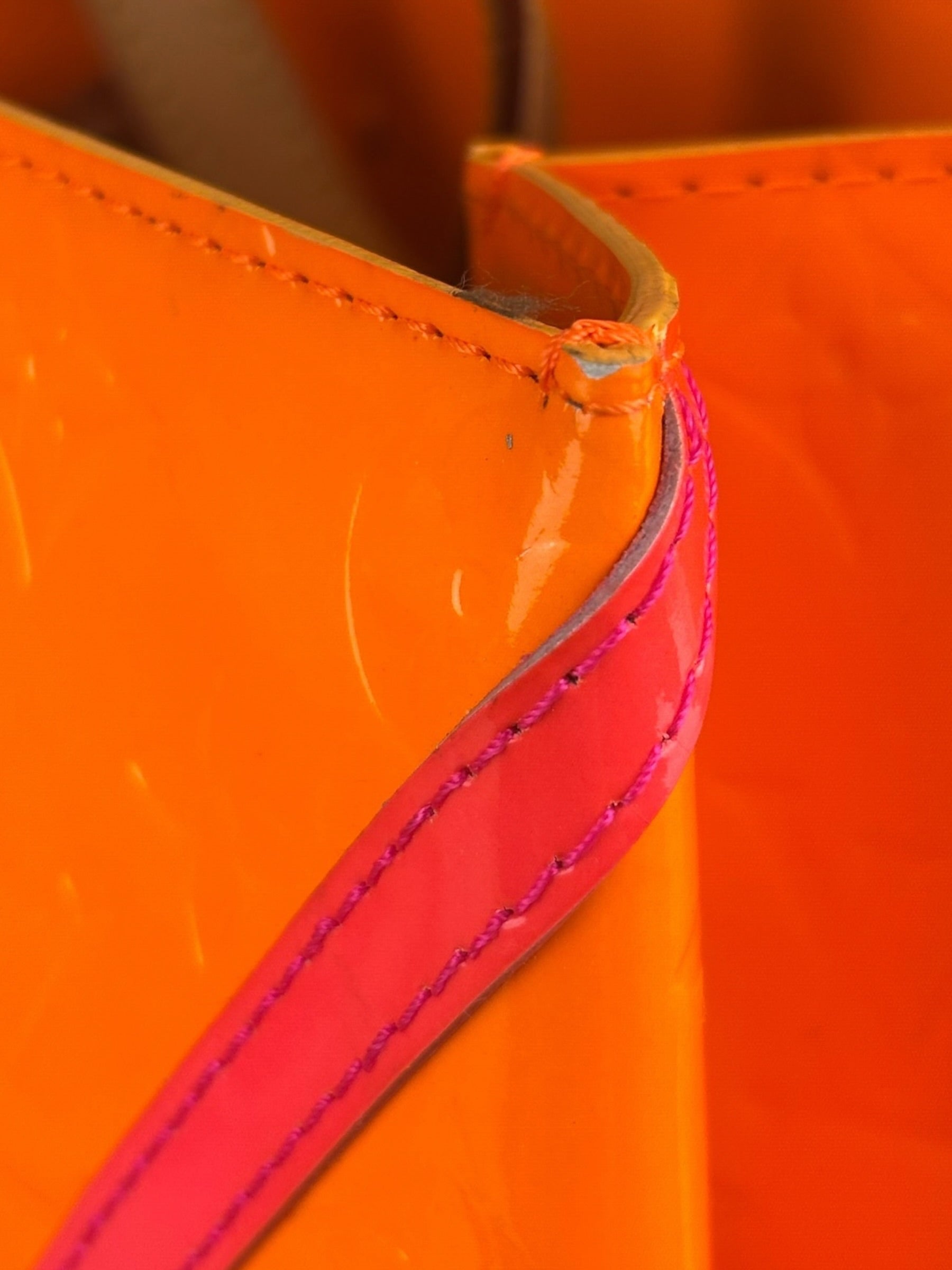 Louis Vuitton x Robert Wilson Monogram Fluo Vernis Reade Tote Bag MM