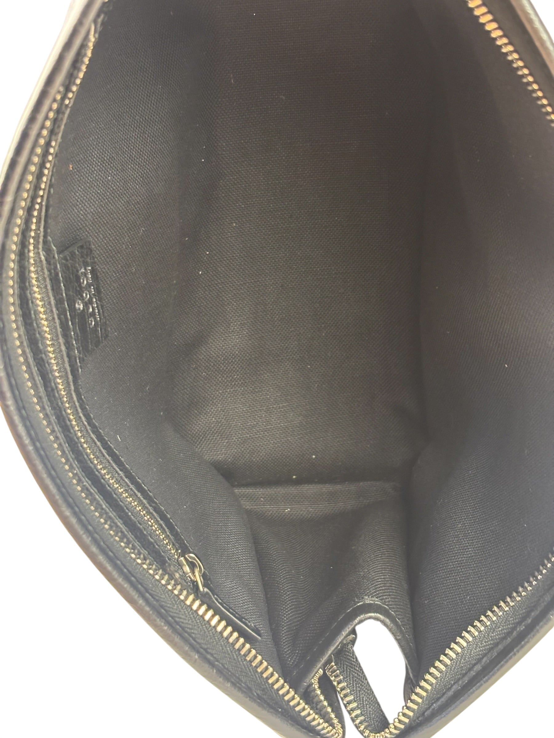 Gucci Black Leather Zip Clutch