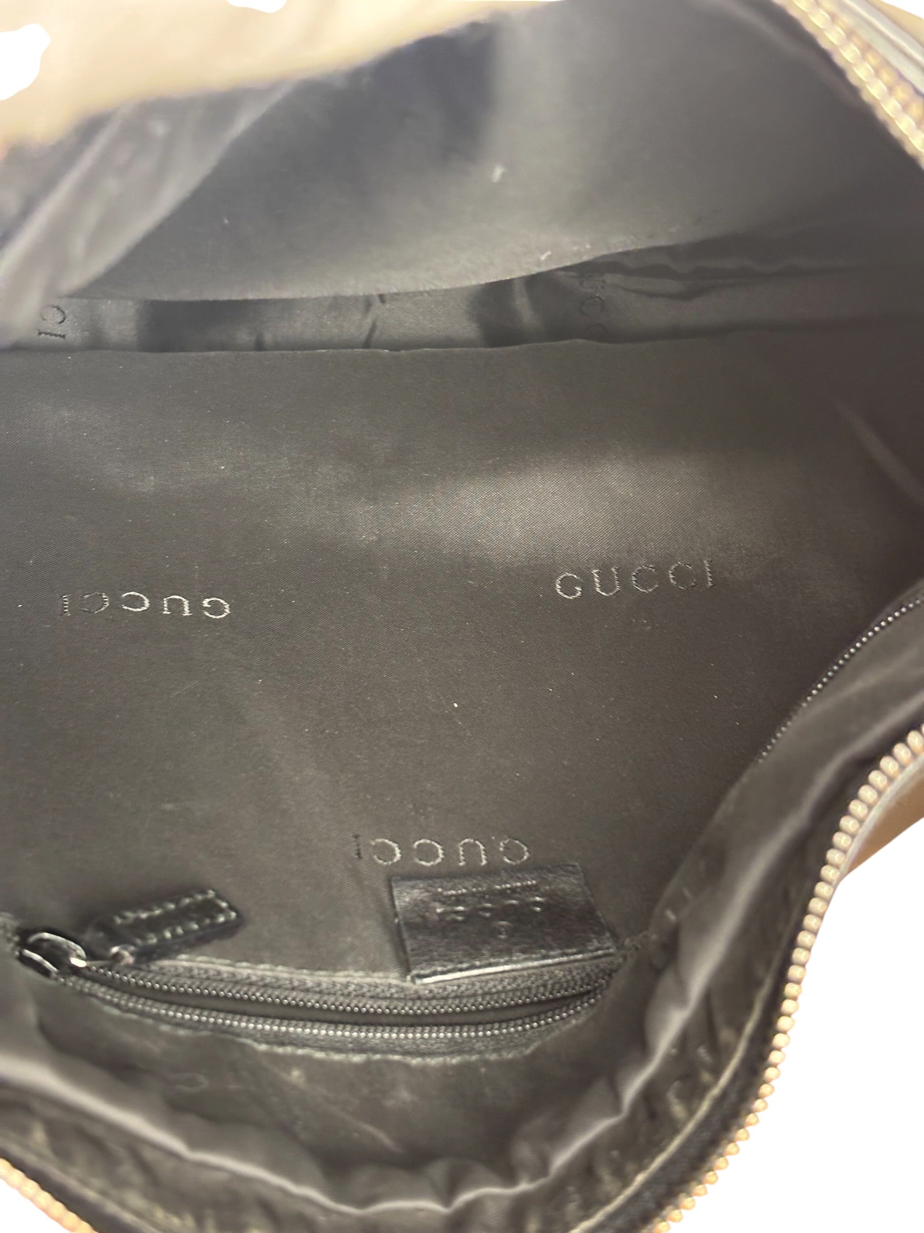 Gucci Black Leather Silhouette Hobo Bag