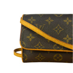 Louis Vuitton Monogram Twin Pochette GM