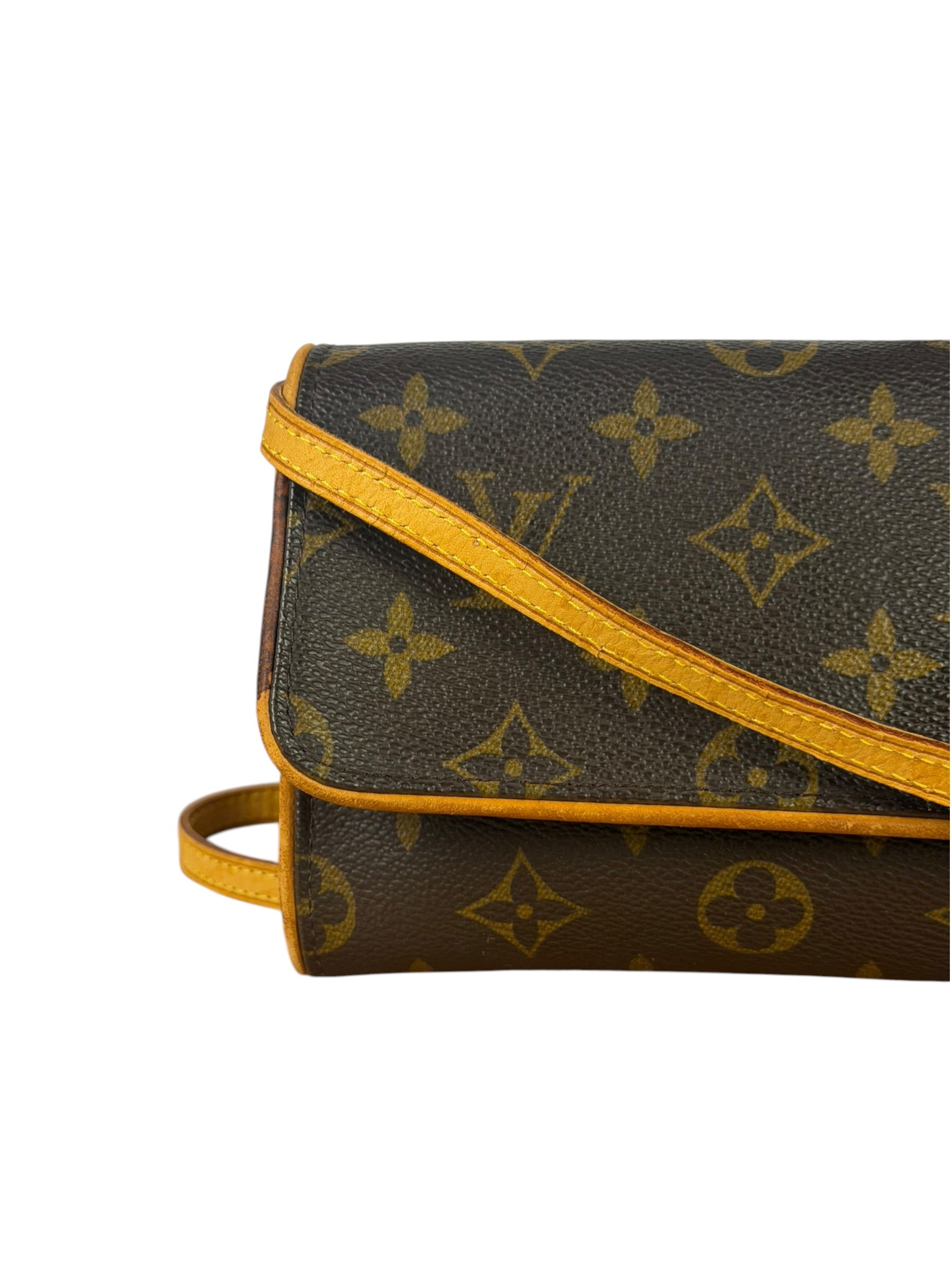 Louis Vuitton Monogram Twin Pochette GM
