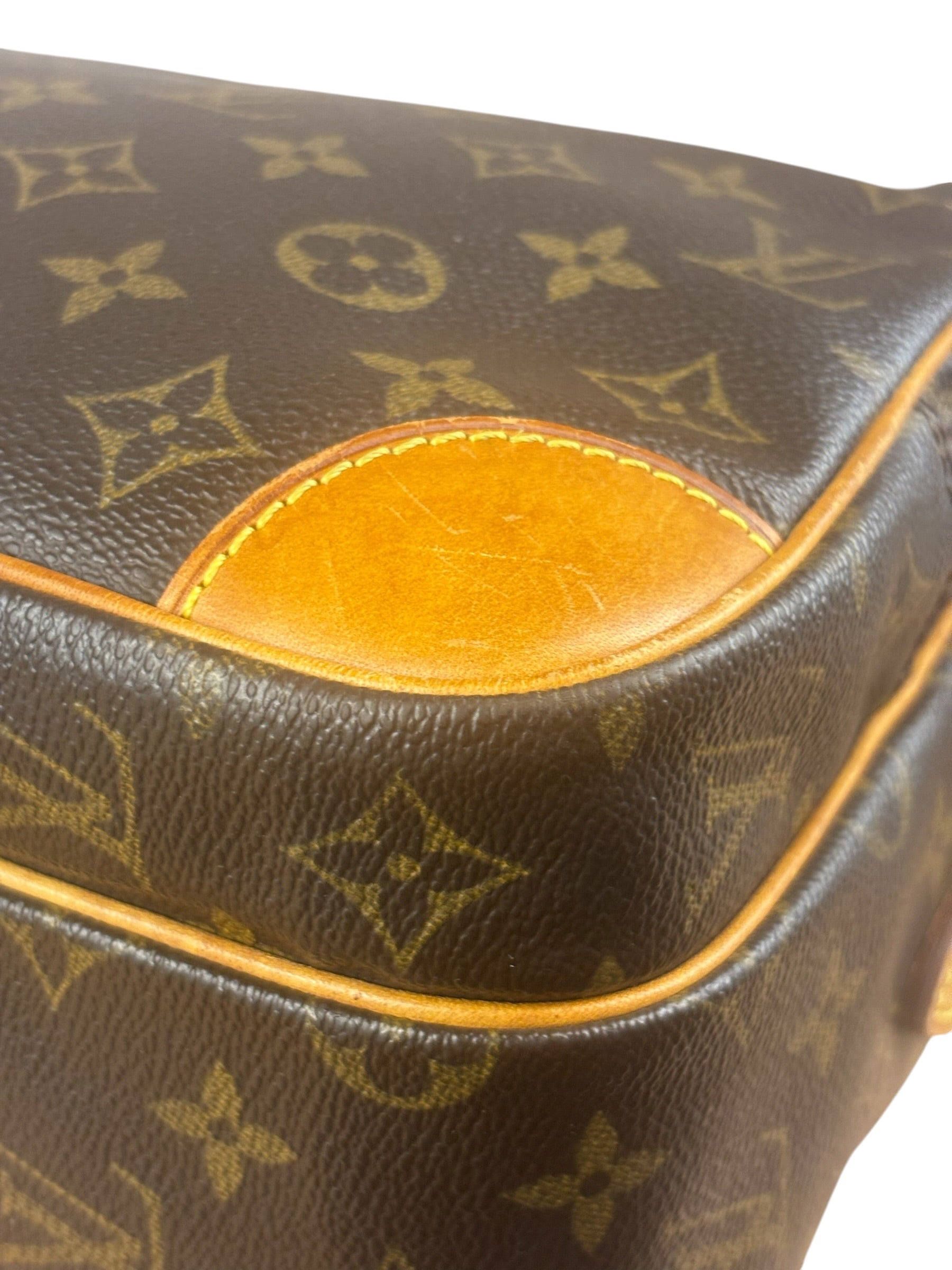 Louis Vuitton Vintage Monogram Nile Messenger Bag