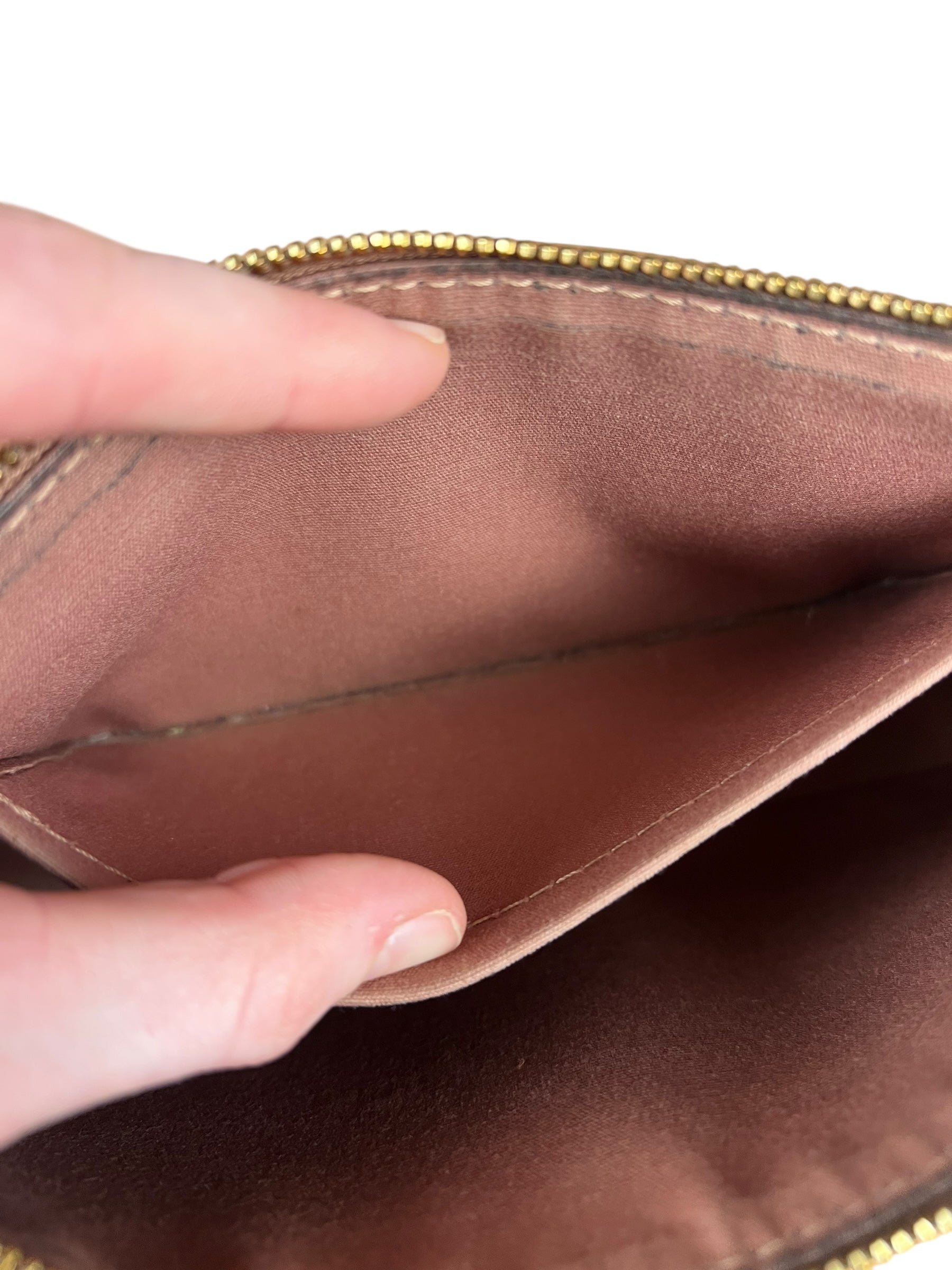 Louis Vuitton Monogram Vernis Pochette Beige