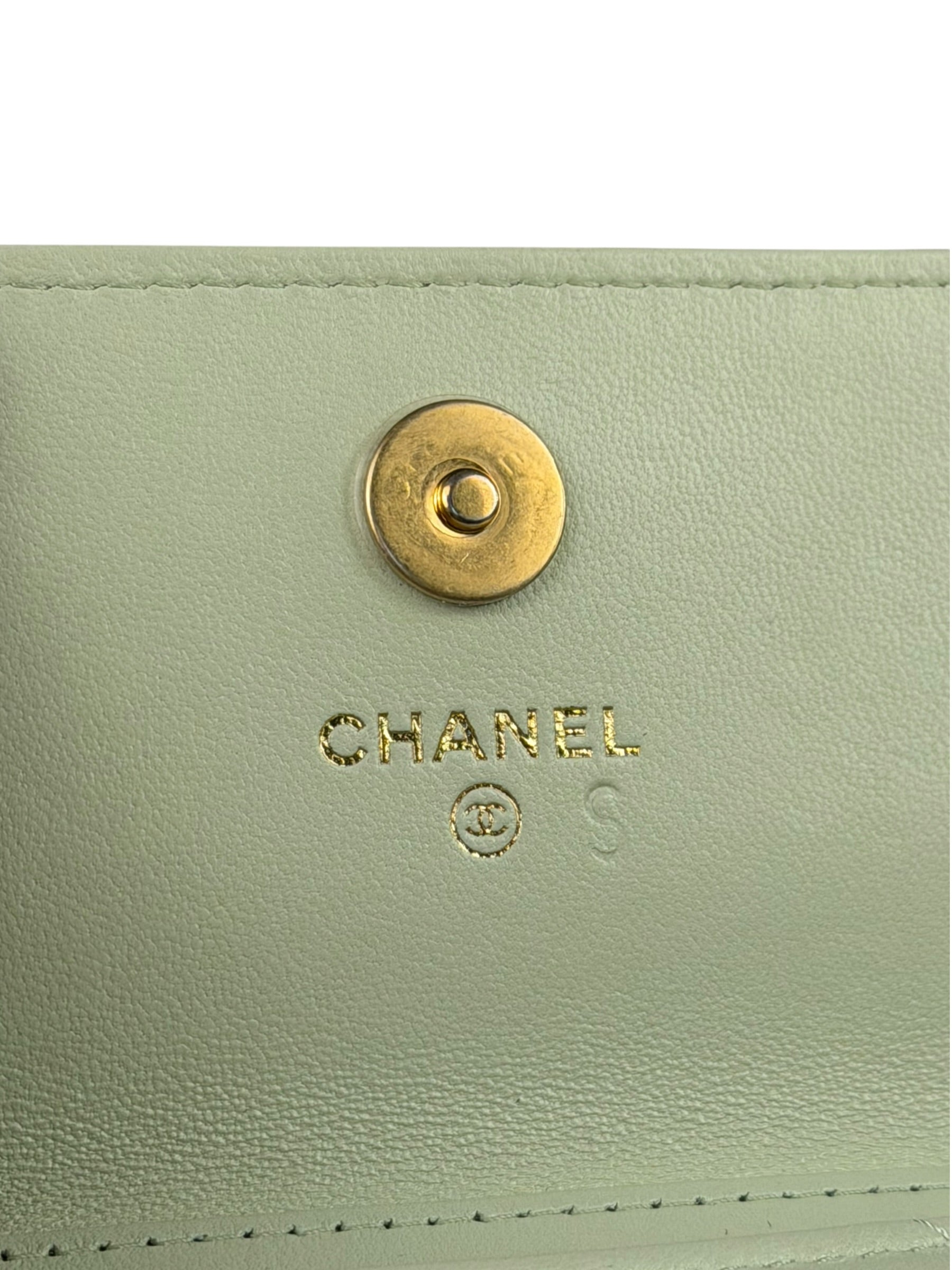 Chanel Green Quilted Leather 19 Flap Chain Card Holder 2021