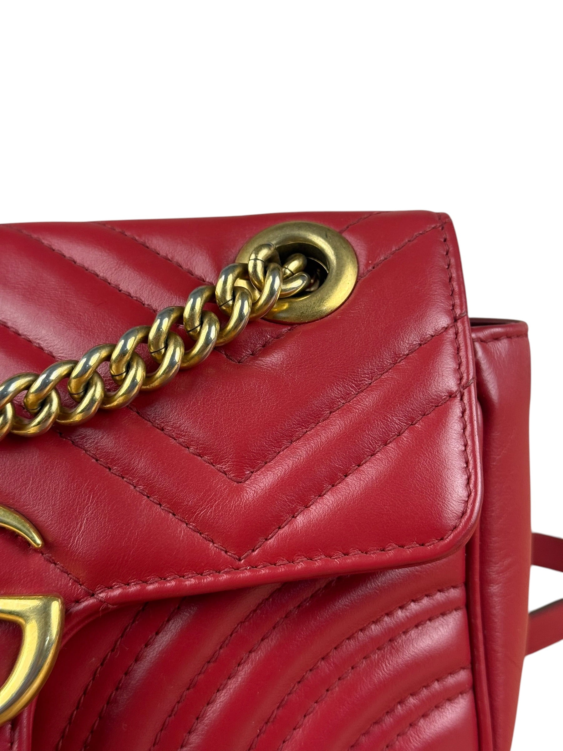 Gucci GG Red Marmont Matelasse Shoulder Bag