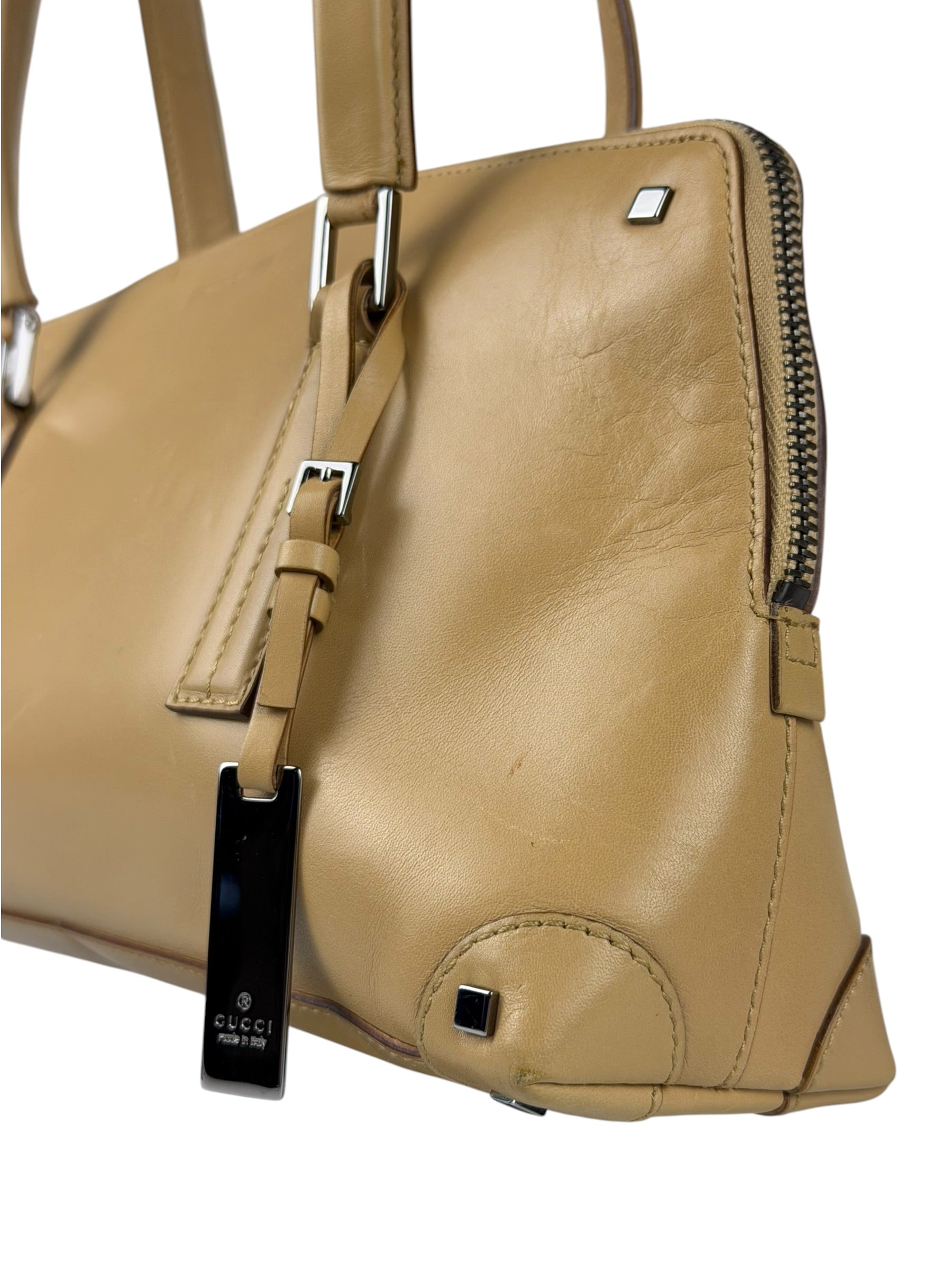 Gucci Vintage Leather Shoulder Bag