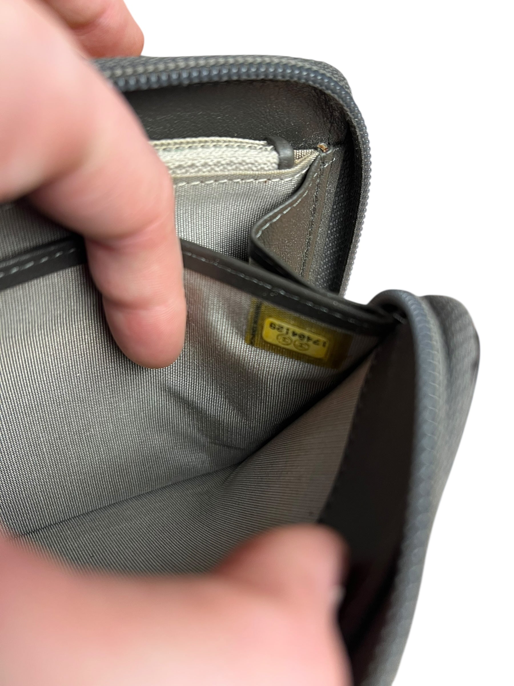 Chanel Caviar Leather Grey Zip Wallet