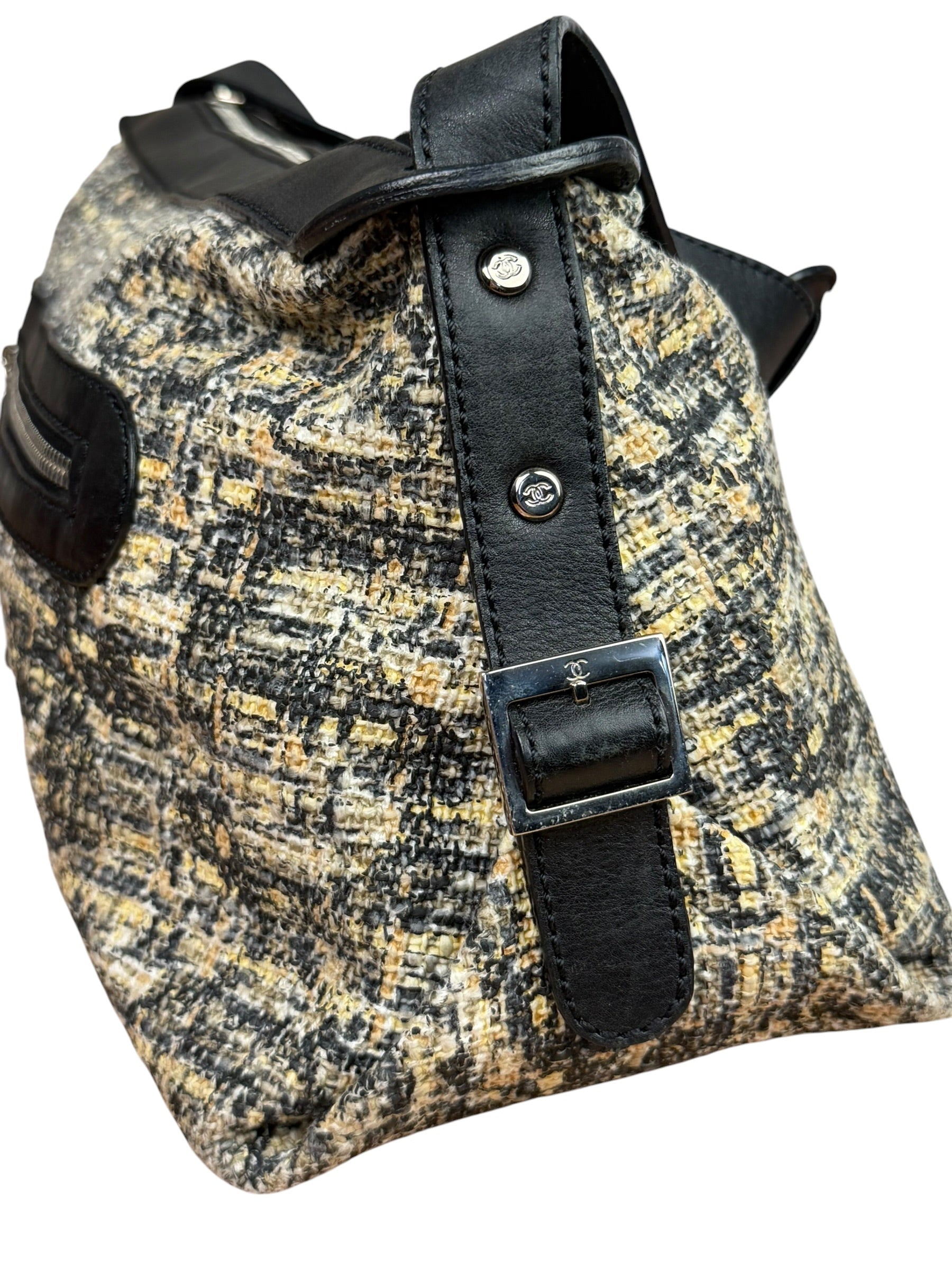 Chanel Black/Beige Tweed Clover Hobo Shoulder Bag '05-'06