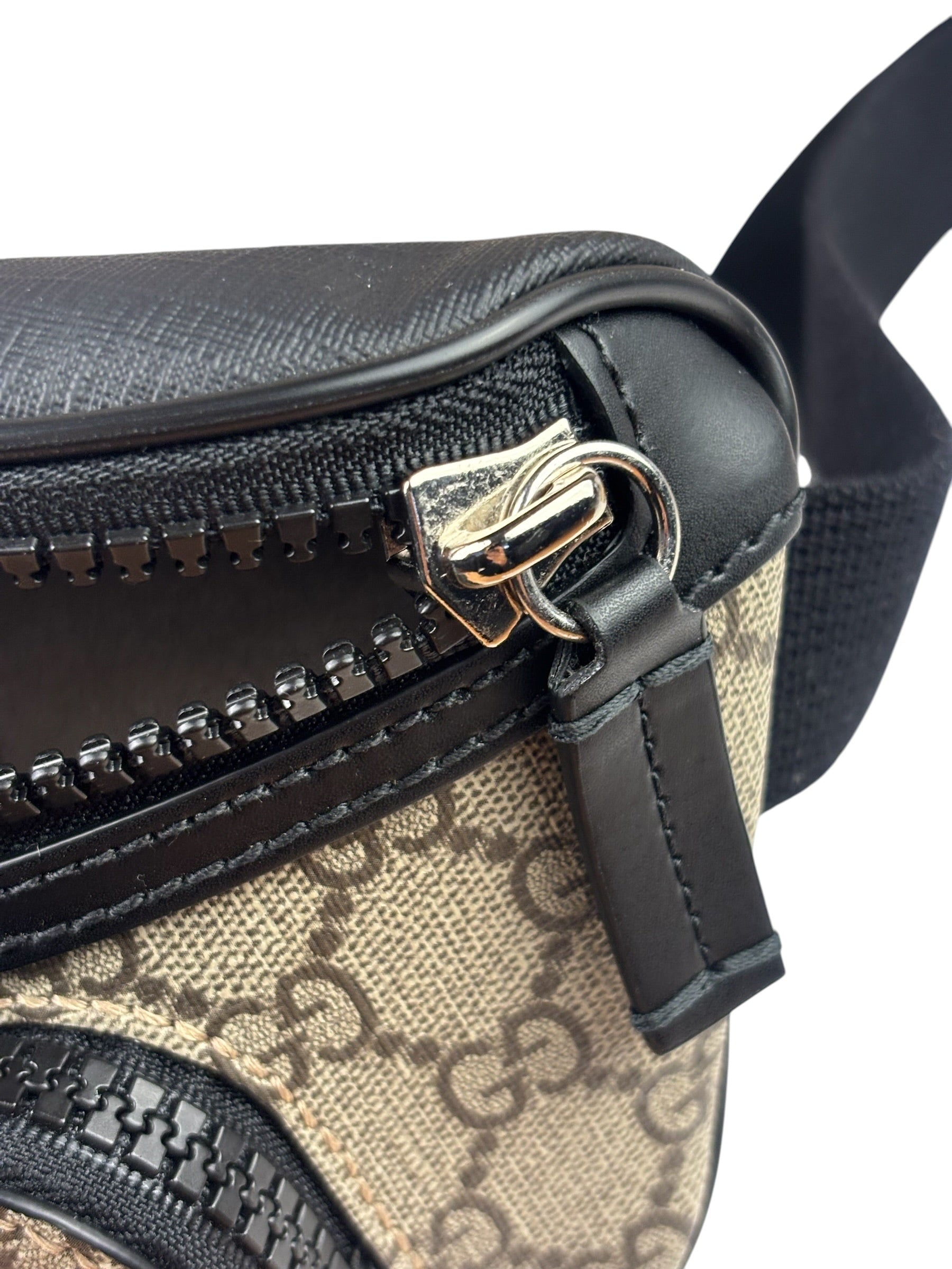Gucci Beige/Black Leather GG Eden Belt Bag