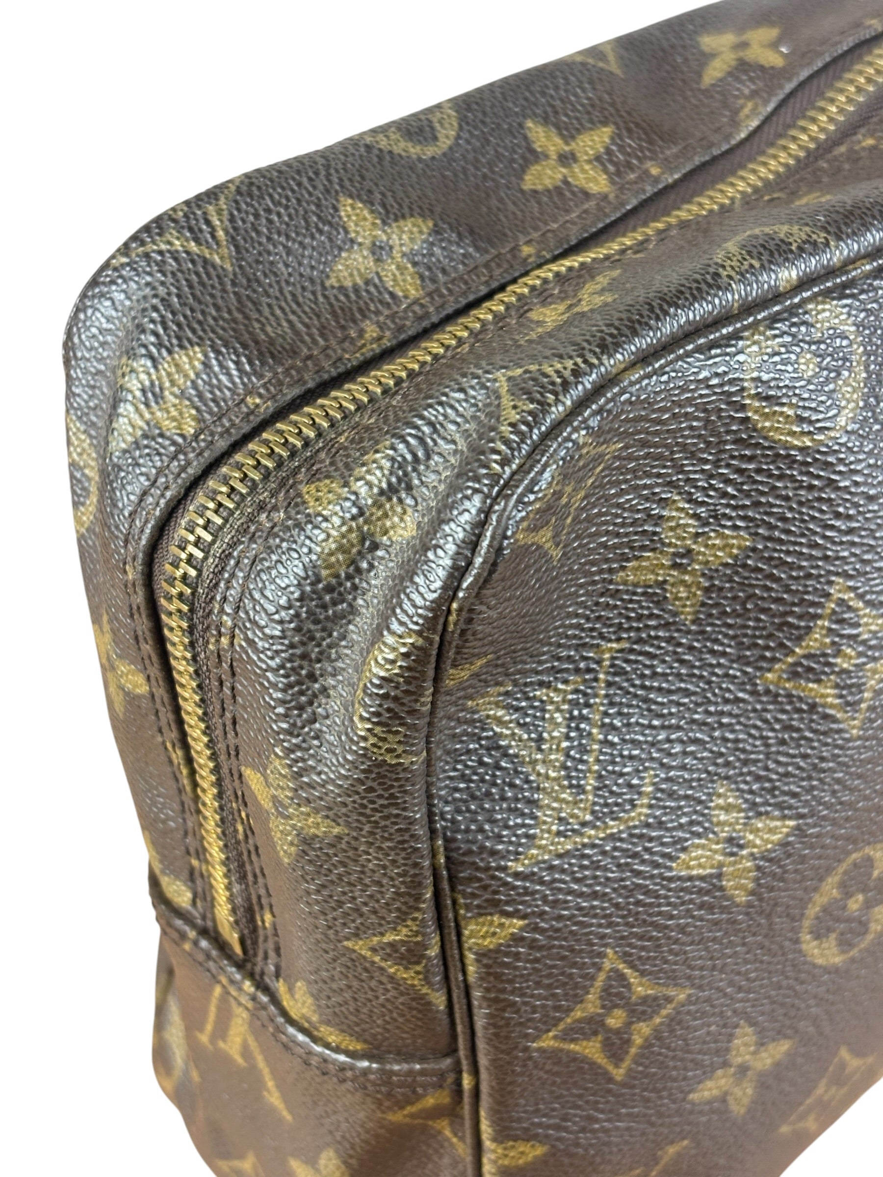 Louis Vuitton Canvas Monogram Trousse Toilette Cosmetic Poch 28
