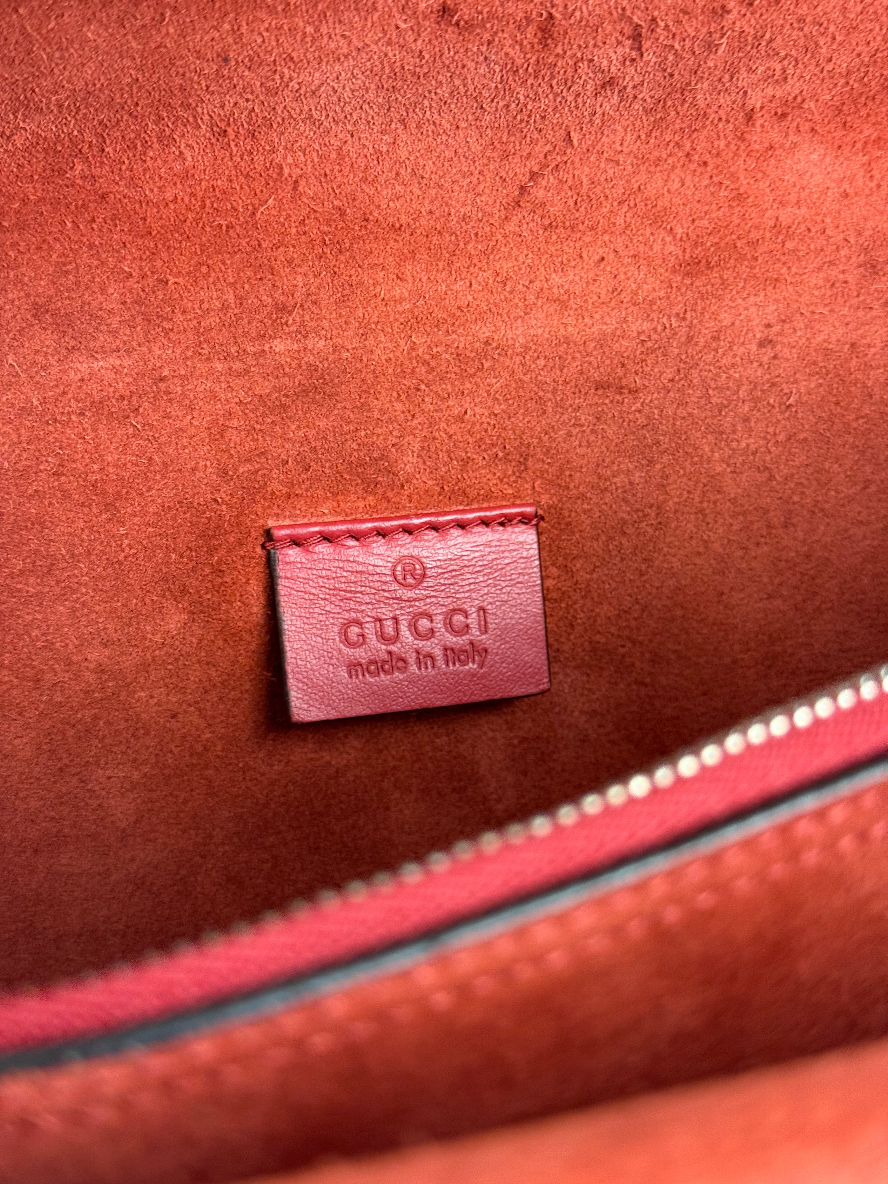 Gucci Dionysus GG Supreme Shoulder Bag Beige/Red