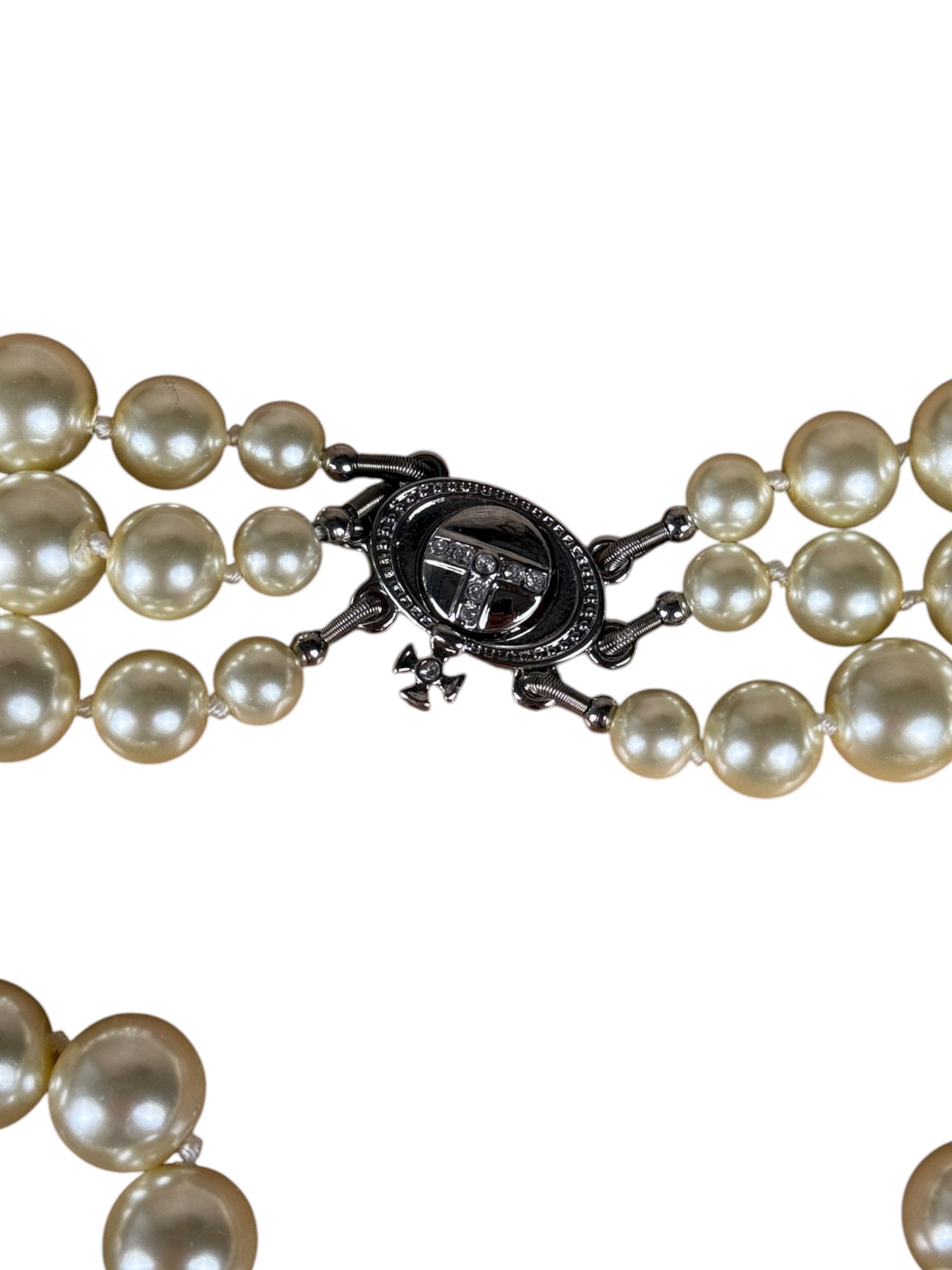 Vivienne Westwood Pearl Choker