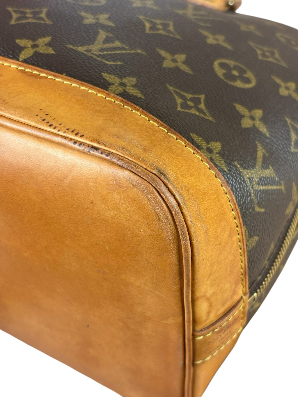 Louis Vuitton Monogram Alma Handbag PM