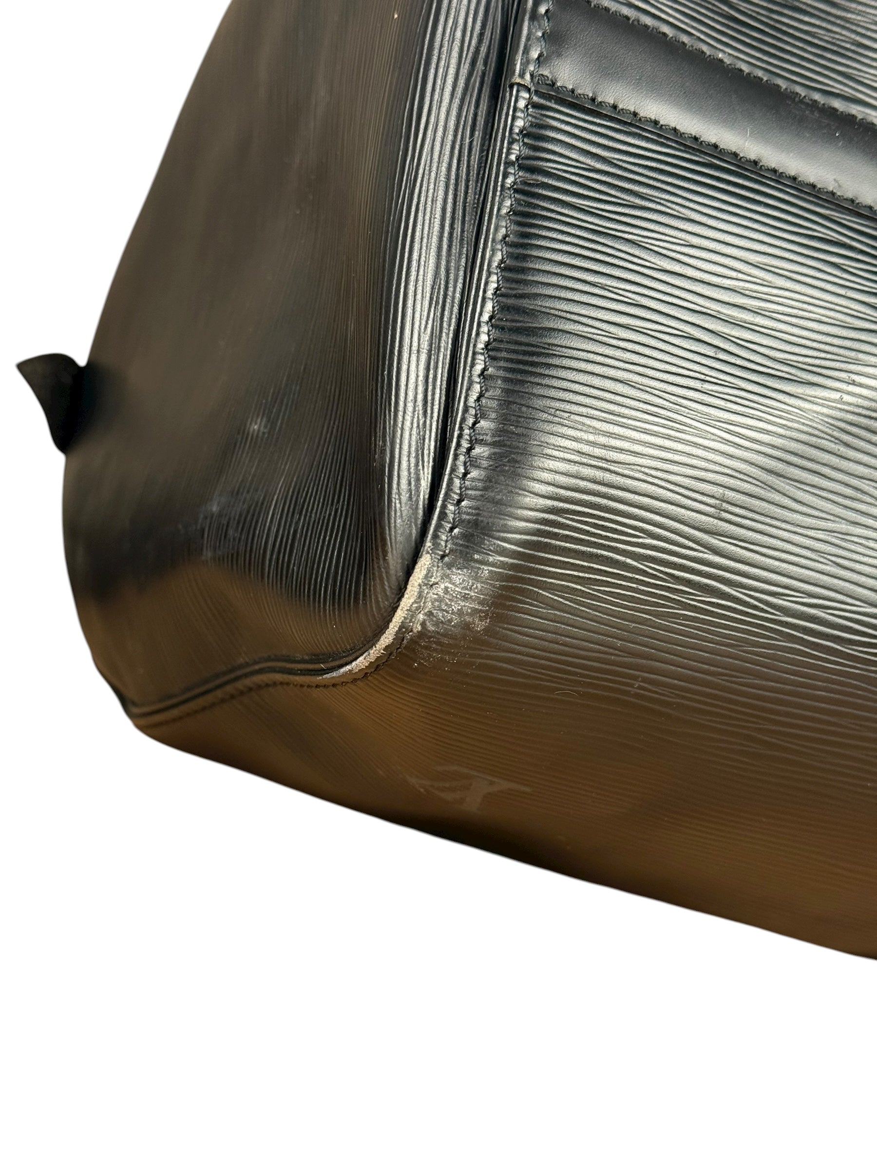 Louis Vuitton Noir Epi Leather Keepall 55