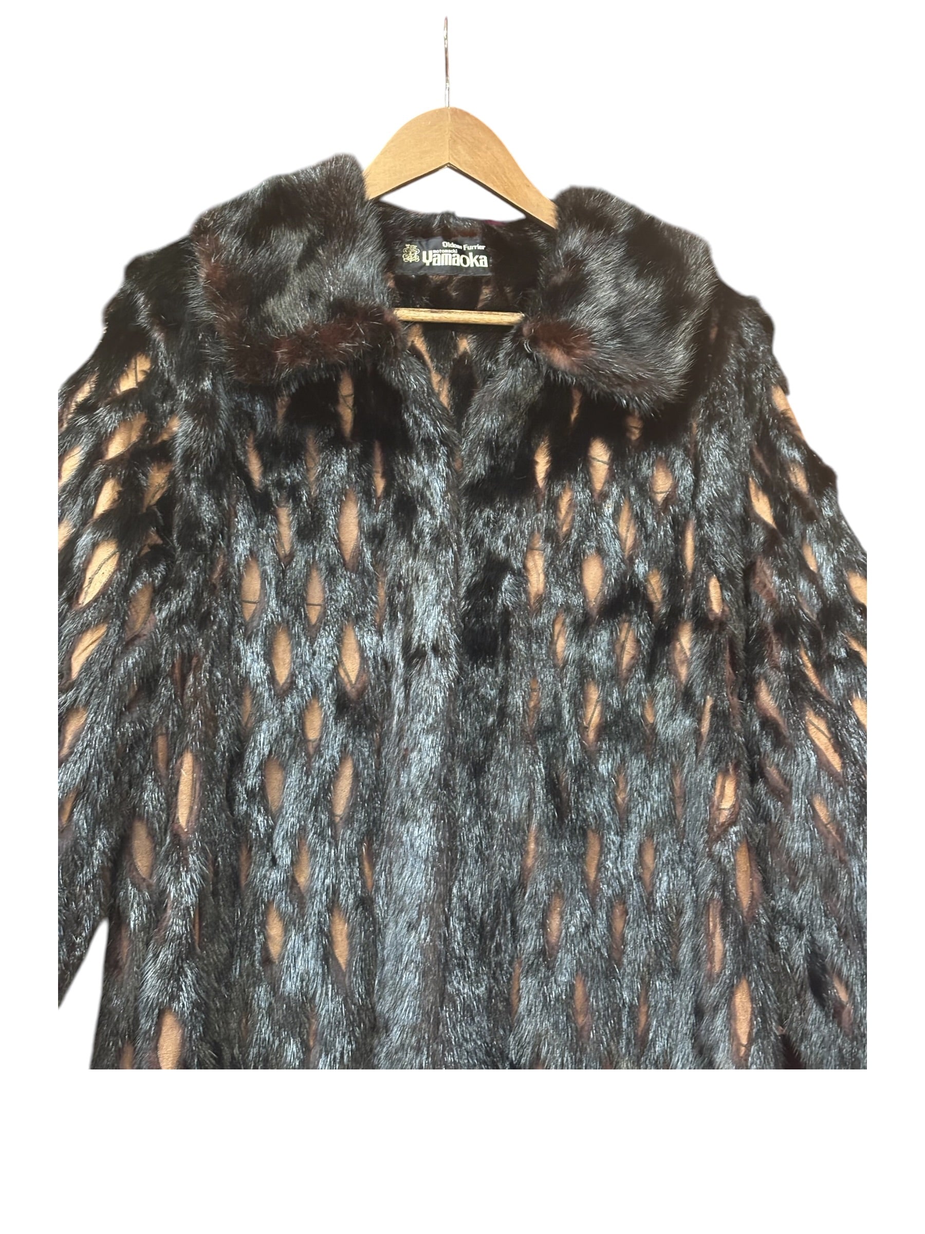 Motomachi Yamaoka Mink Fur Long Coat