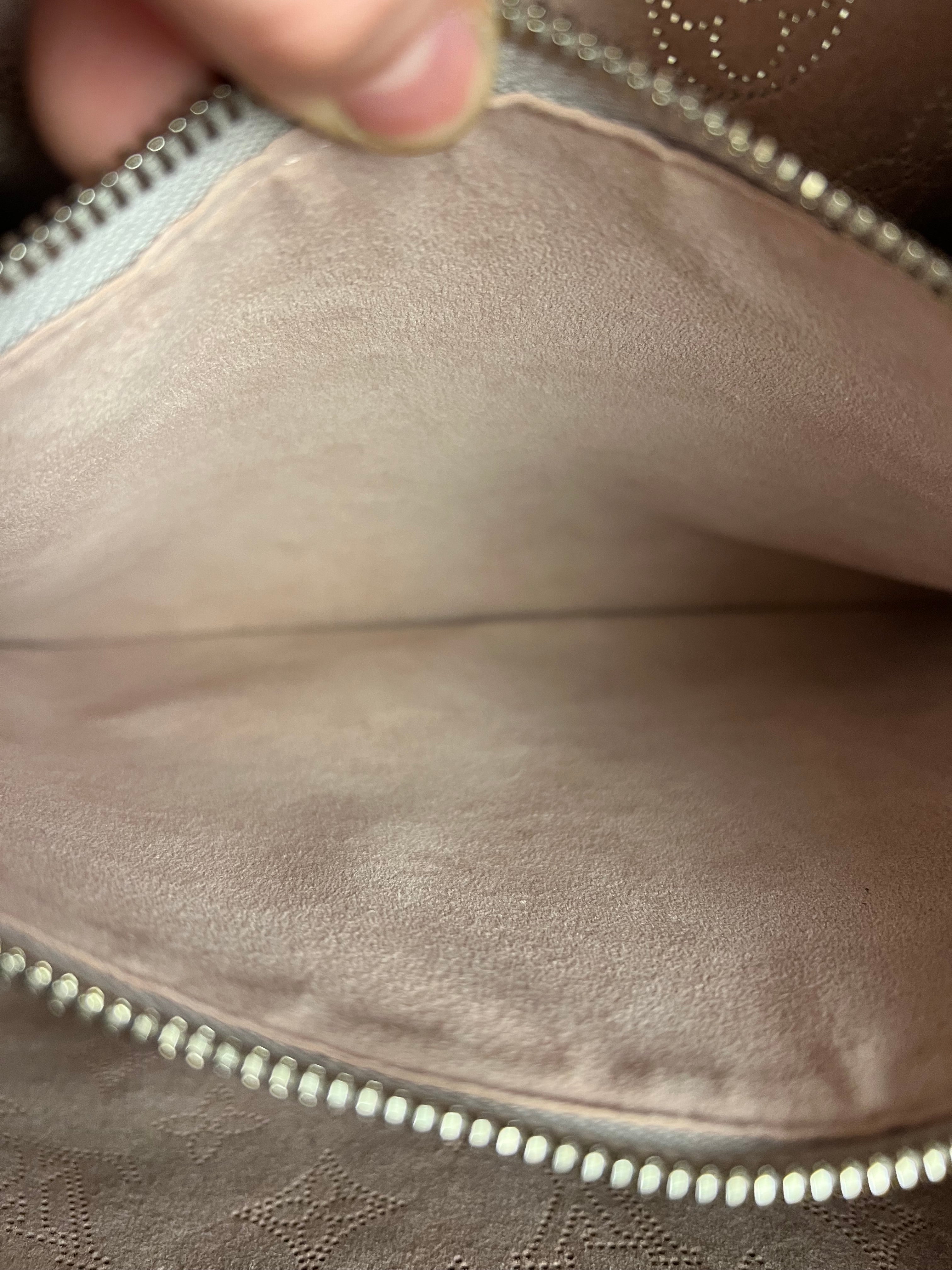 Louis Vuitton Leather Muria Bucket Bag