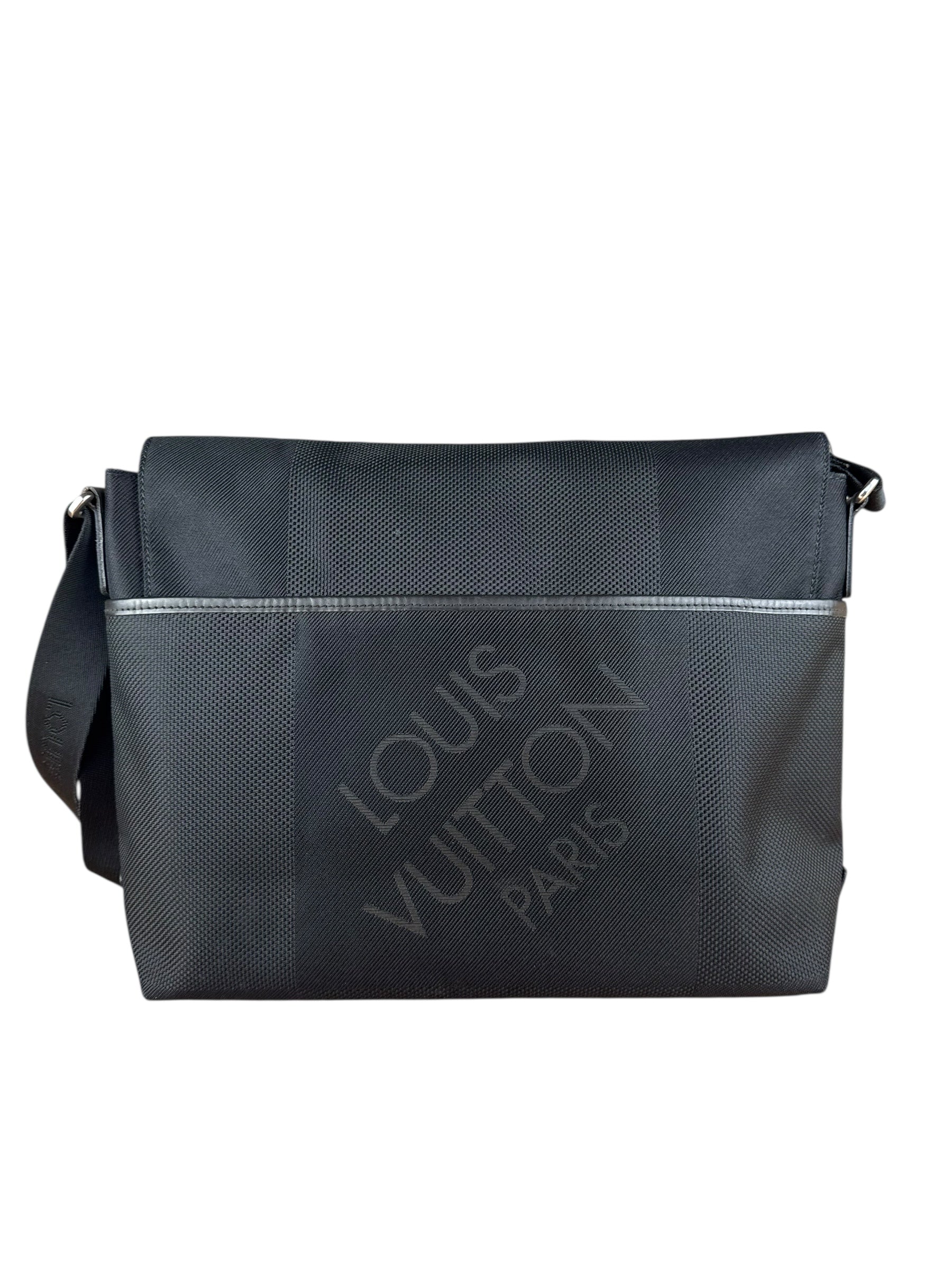 Louis Vuitton Black Damier Geant Flap Messenger