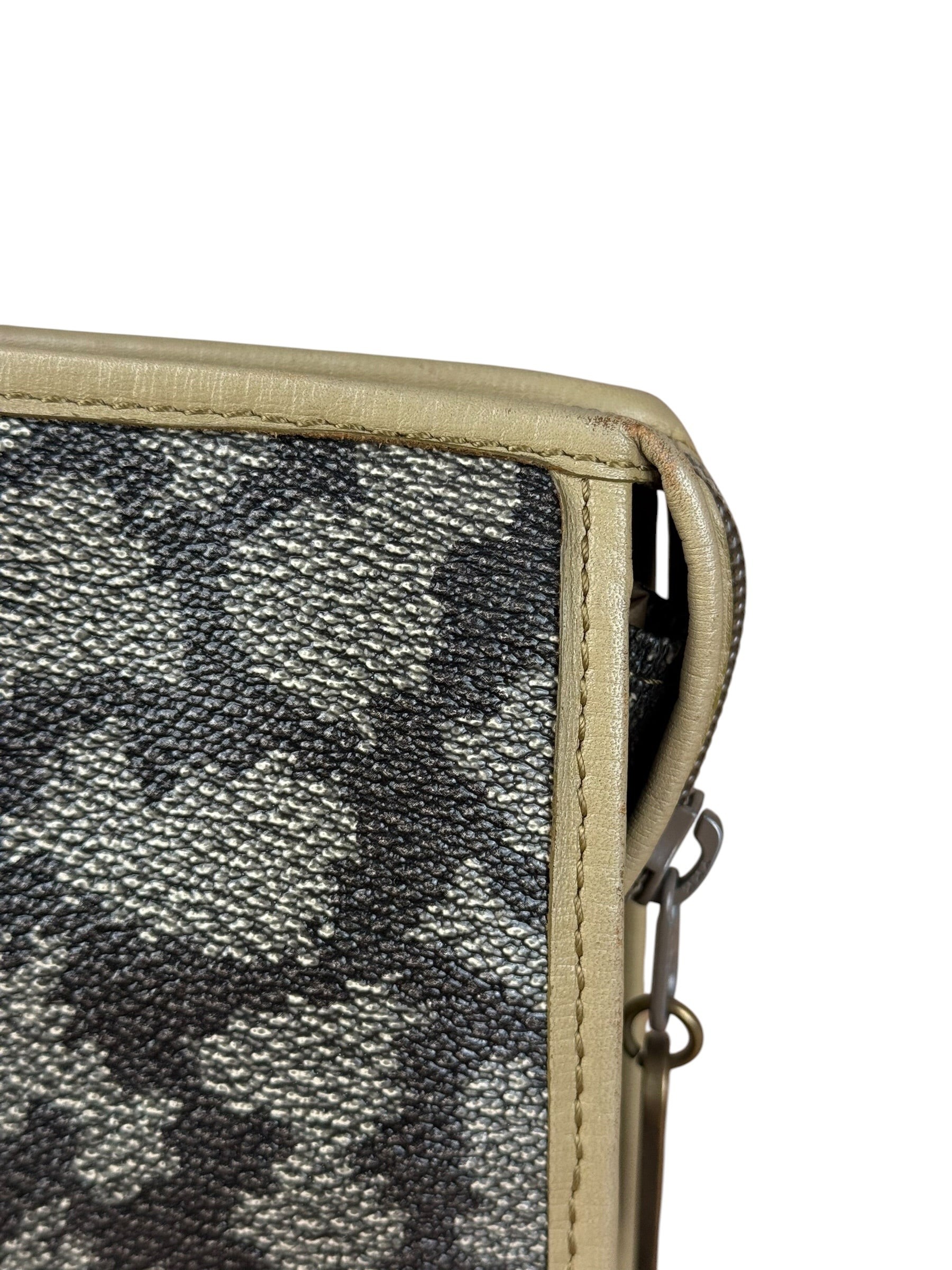 Yves Saint Lauren Vintage Gray Giraffe Printed Leather Clutch