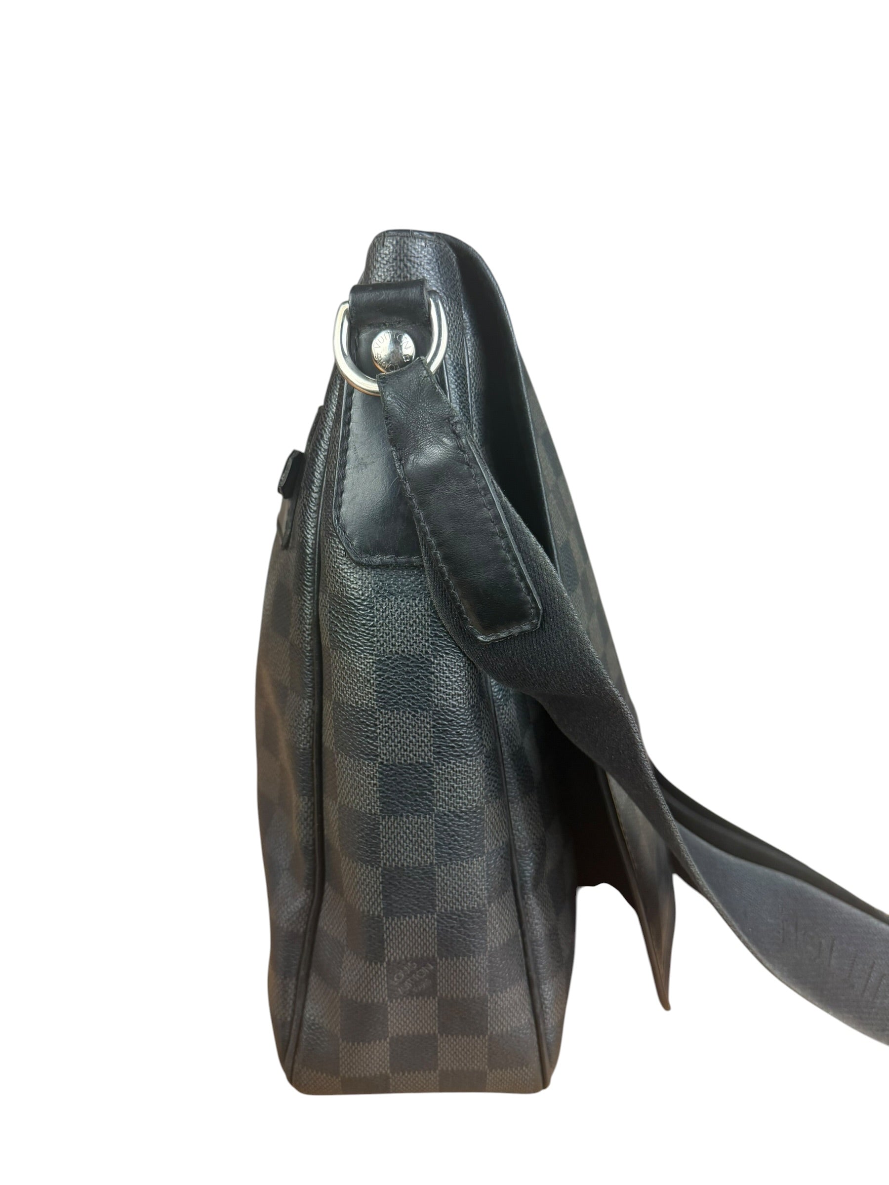 Louis Vuitton Leather Daniel Damier Graphite Messenger Bag