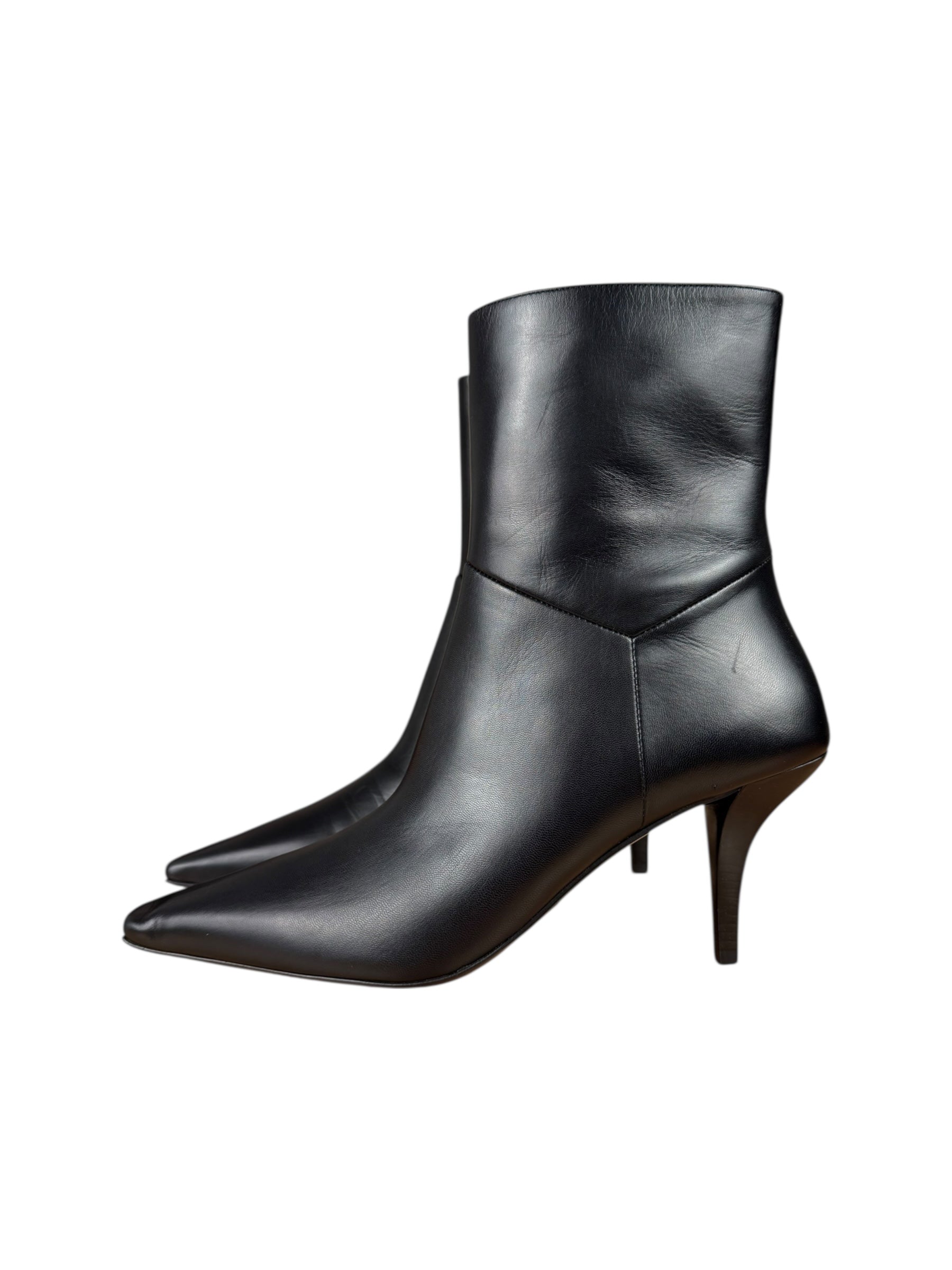 Gucci Black Leather Heel Boots