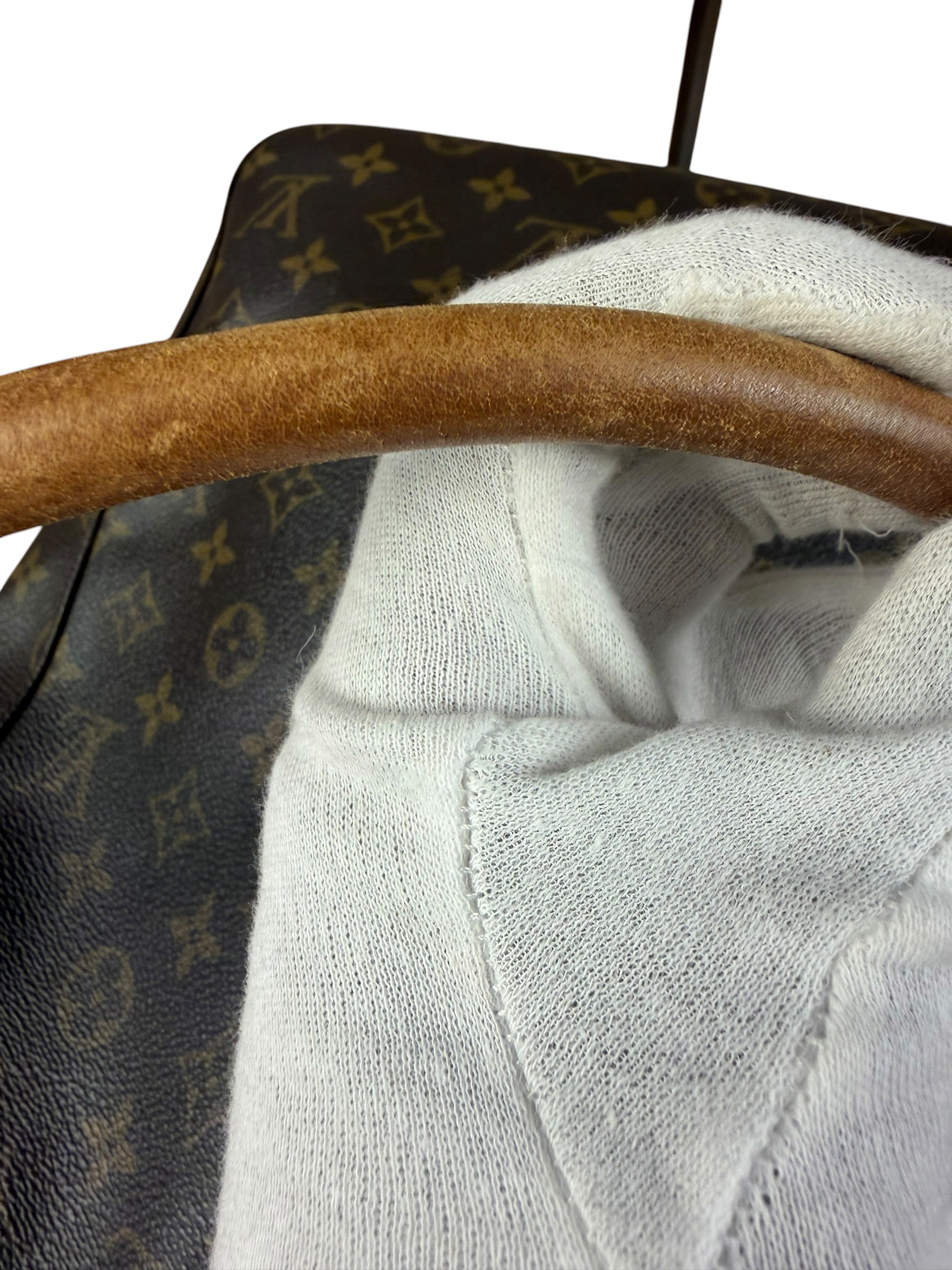 Louis Vuitton Monogram Looping Shoulder Bag GM