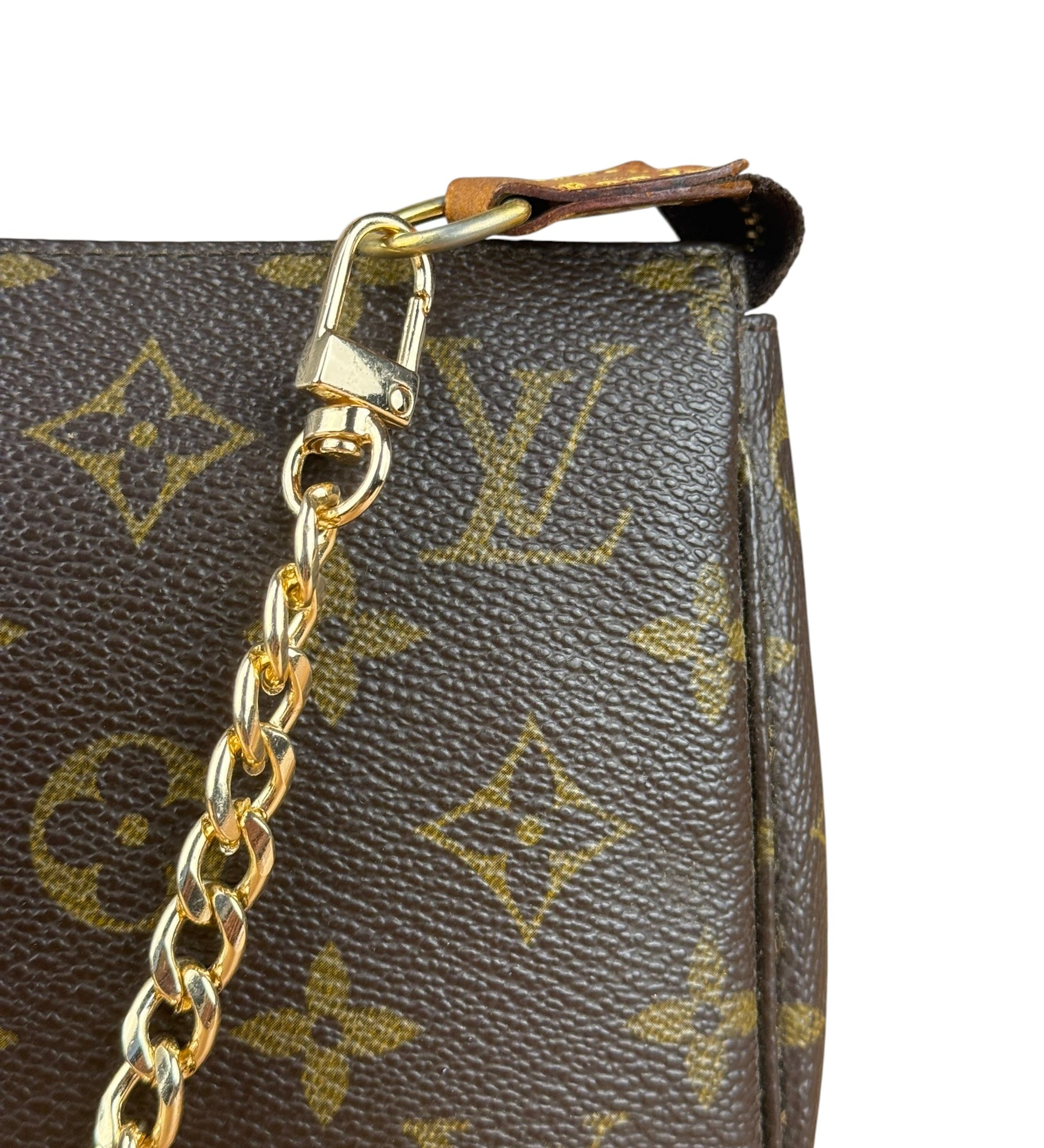 Louis Vuitton Vintage Monogram Pochette (Replacement Chain)
