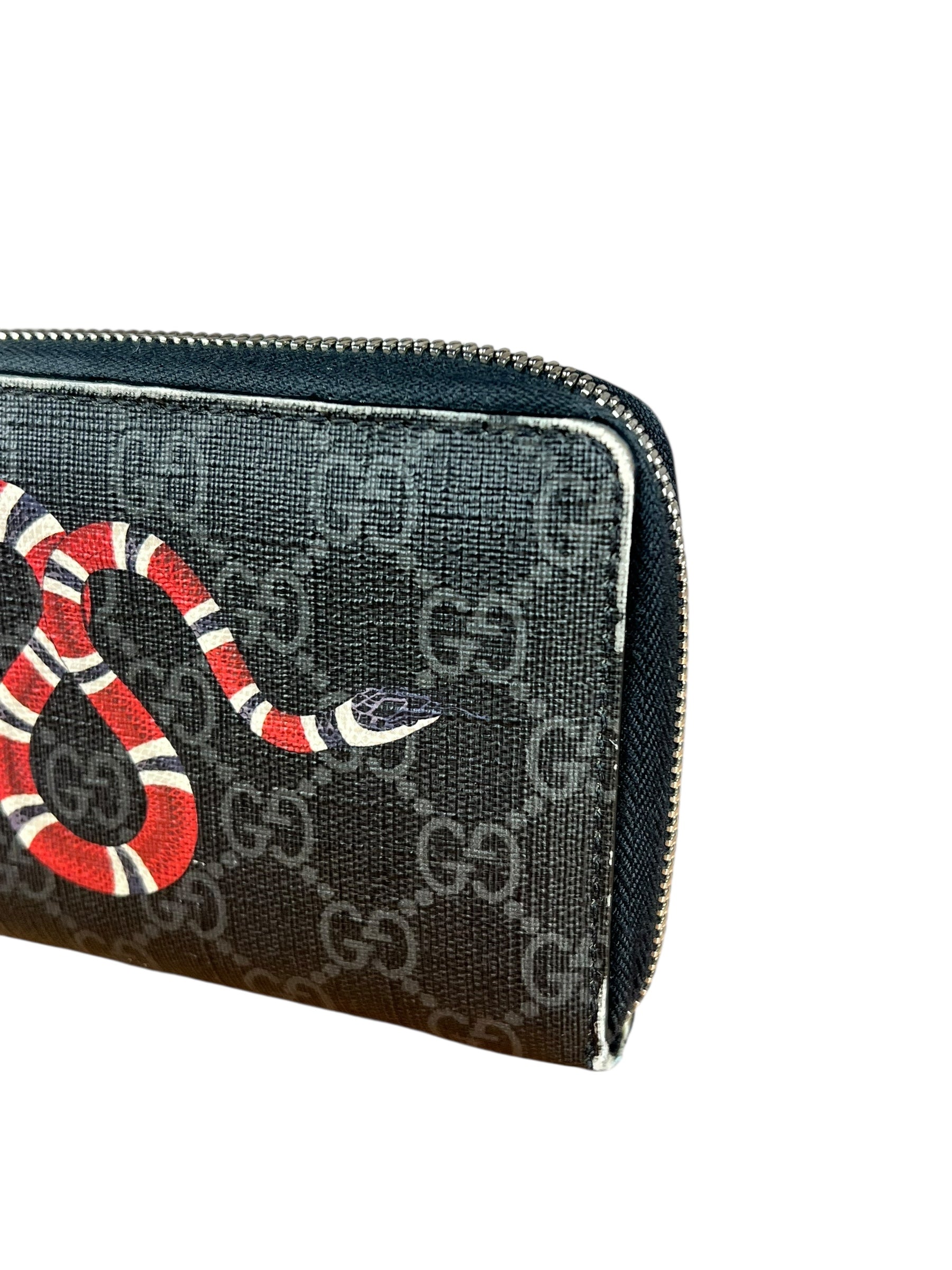 Gucci Kingsnake GG Zippy Wallet