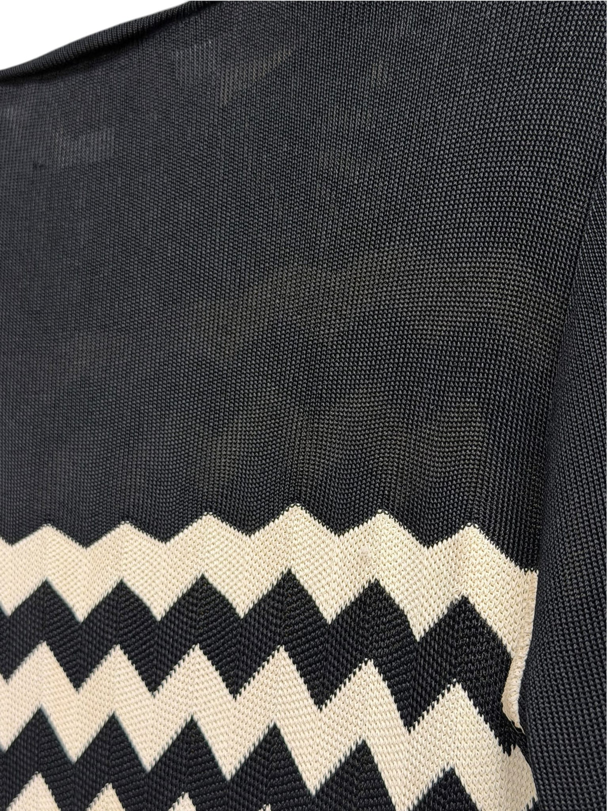 90s Fendi Black/White Wavy Stripe Knitted Shirt
