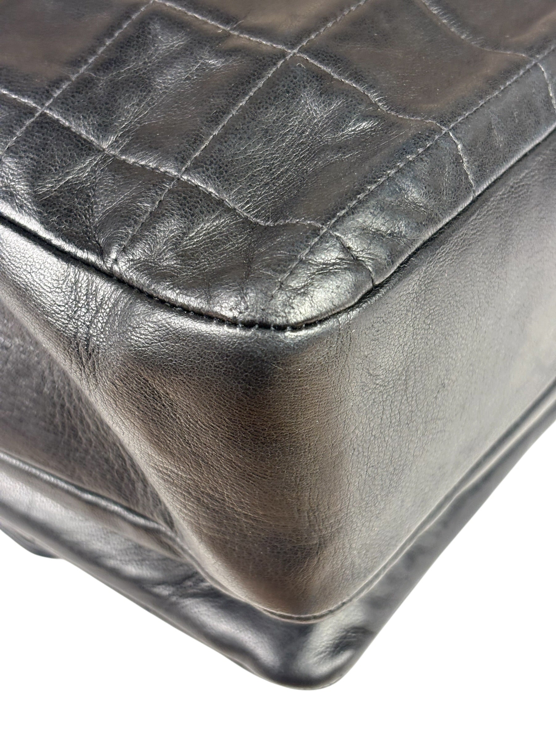 Chanel Black Lambskin Chocolate Bar Quilted Chain Shoulder Bag 2000