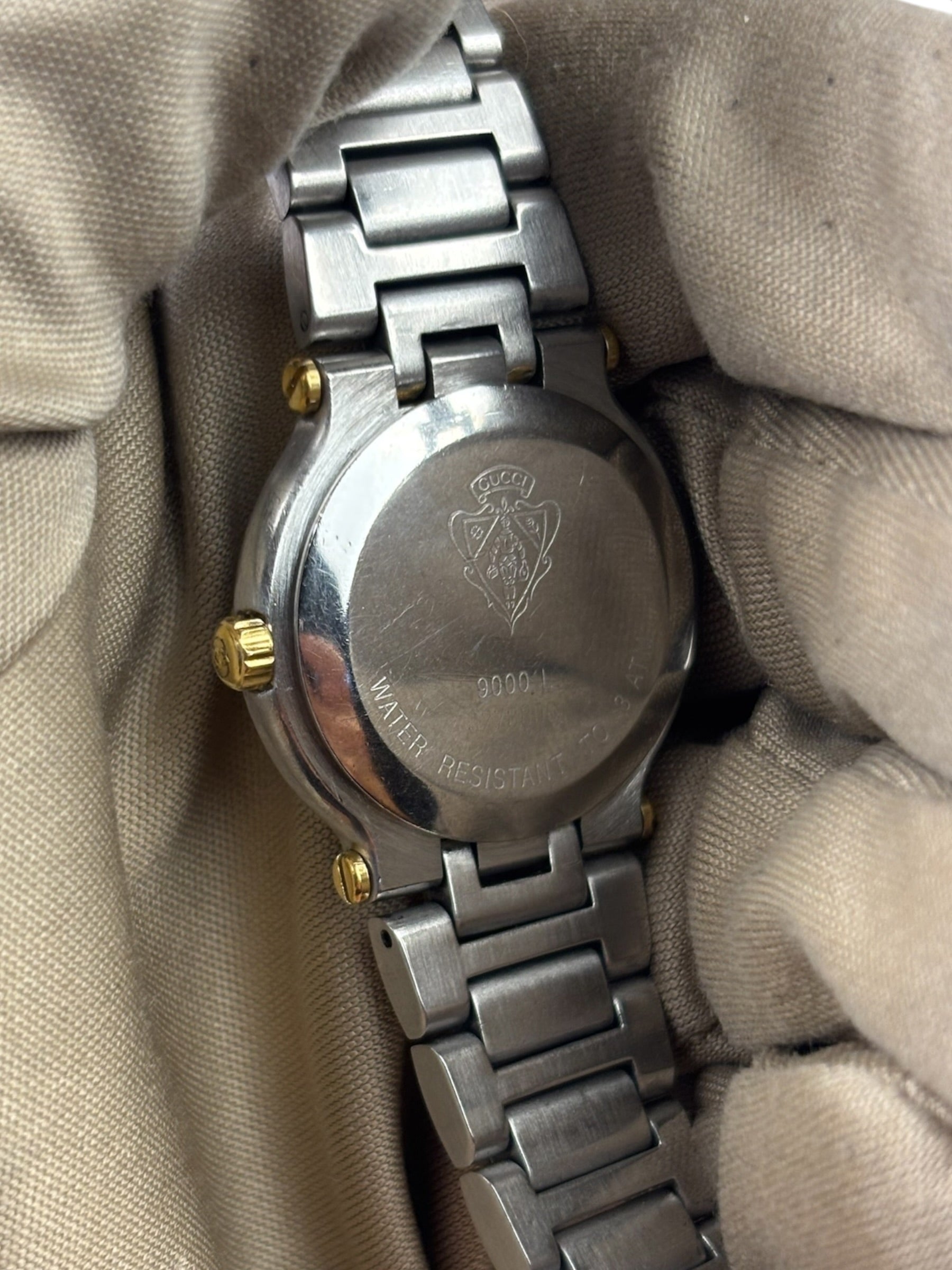 Gucci 900L 2 Tone Black Dial