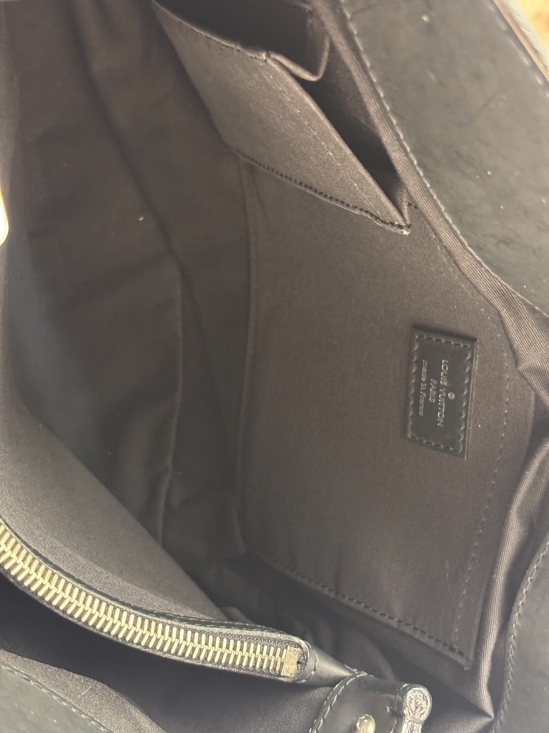 Louis Vuitton Black Epi Leather Passy Tote GM
